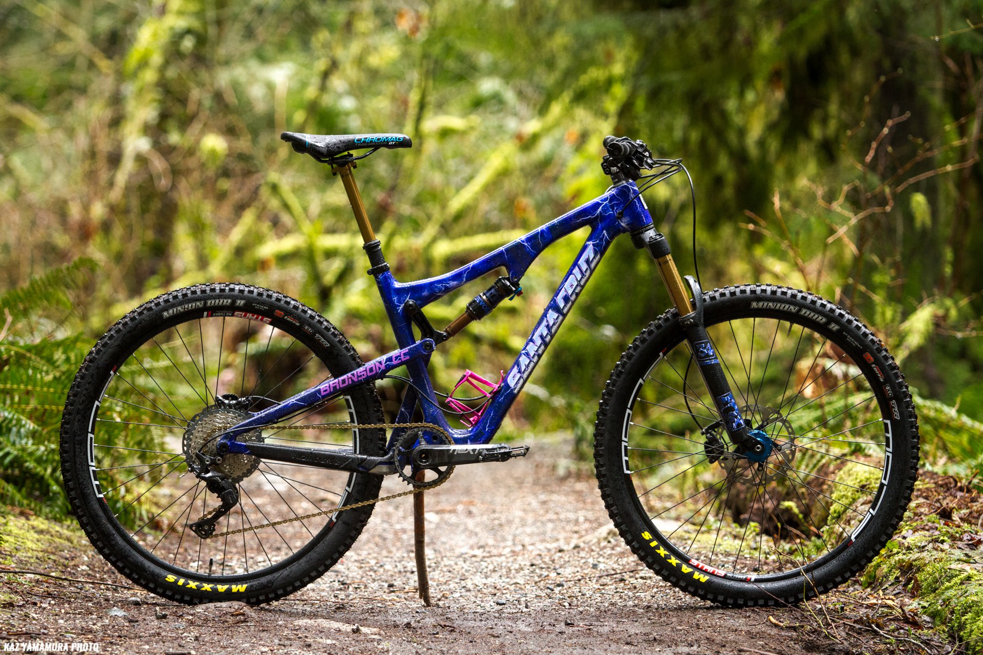 Kaz's Custom Santa Cruz Bronson CC - Full Side