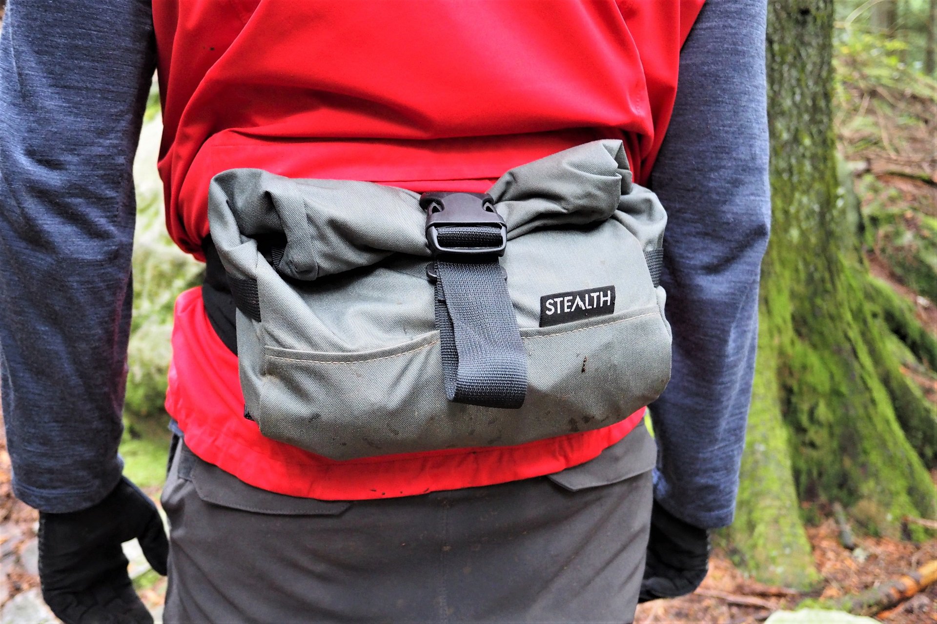 RainSlinger Waterproof Hip Pack