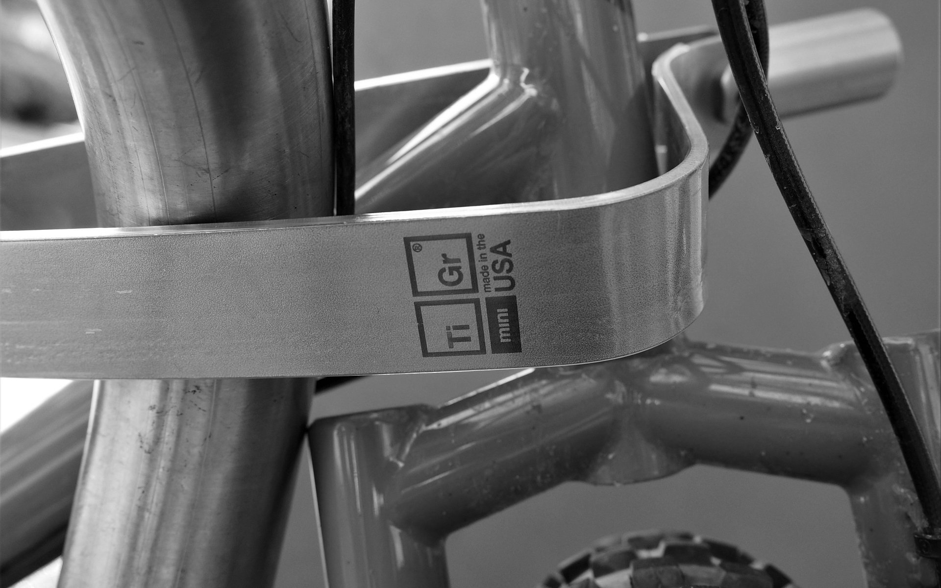 Tigr mini lightweight store titanium bike lock