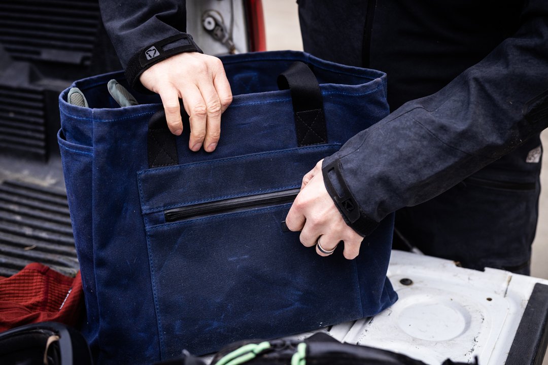 Waterfield Cycling Tote 9