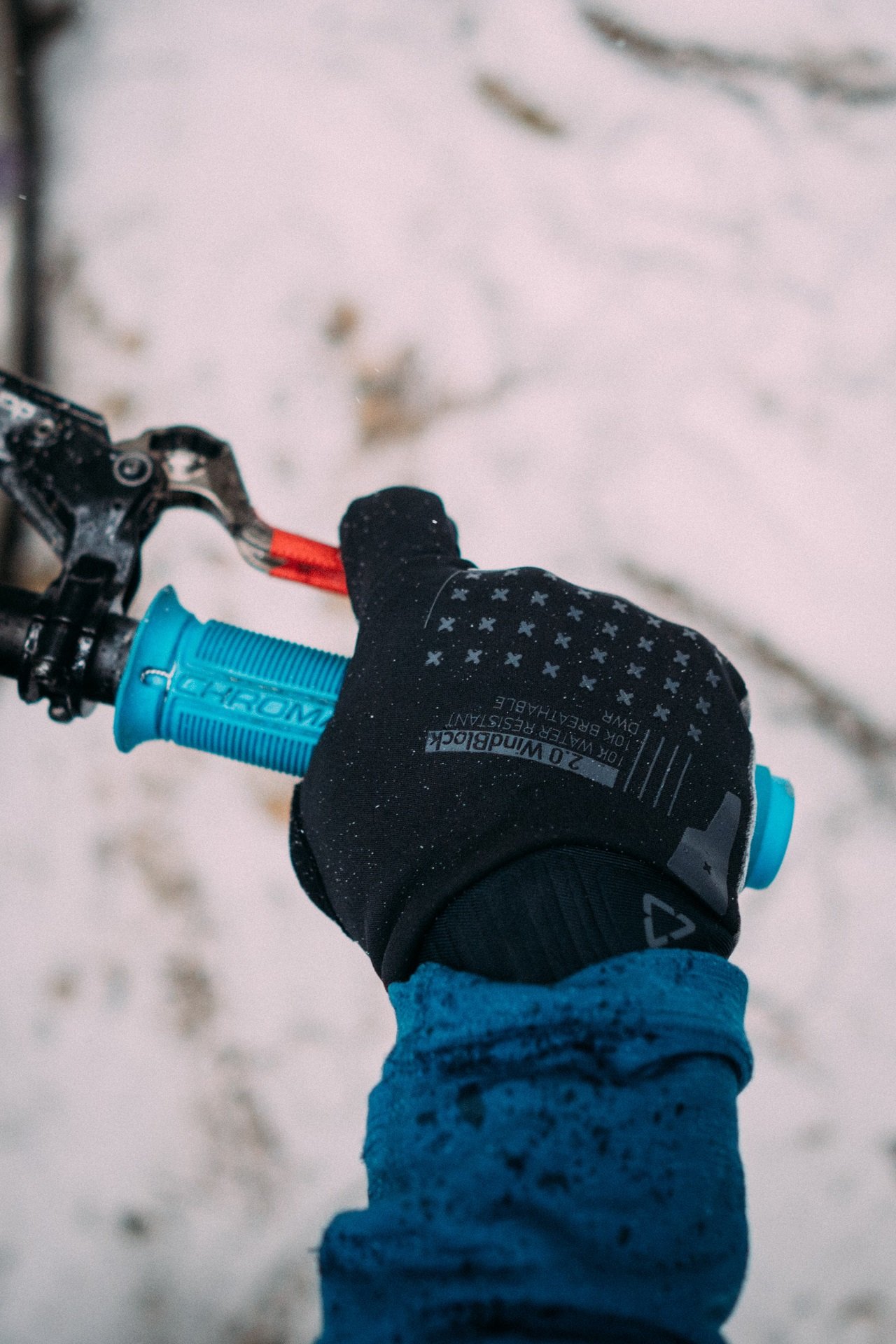 Leatt MTB 2.0 Gloves - WindBlock & SubZero