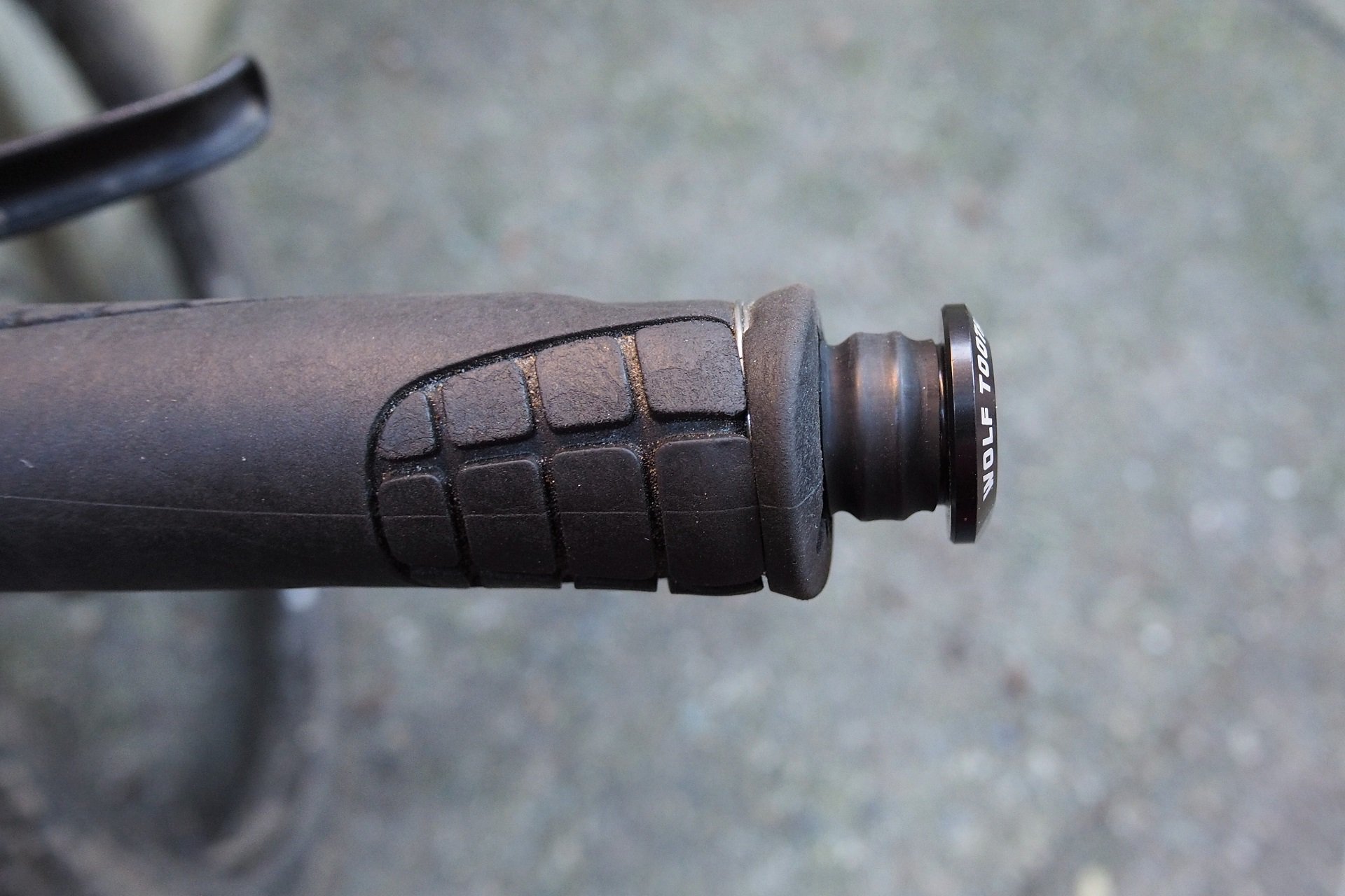 Wolf Tooth EnCase Heatshrink NSMB AndrewM (3).JPG