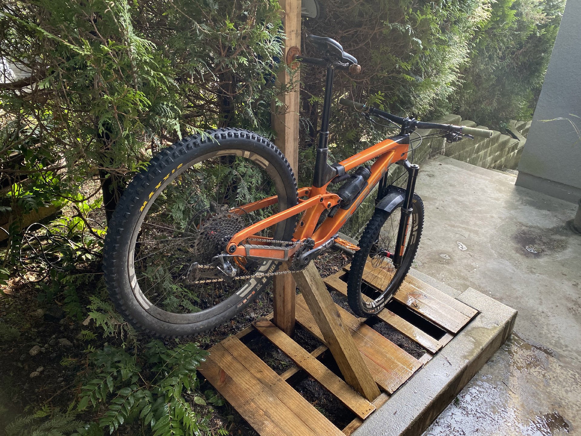 Mountain bike wash station sale