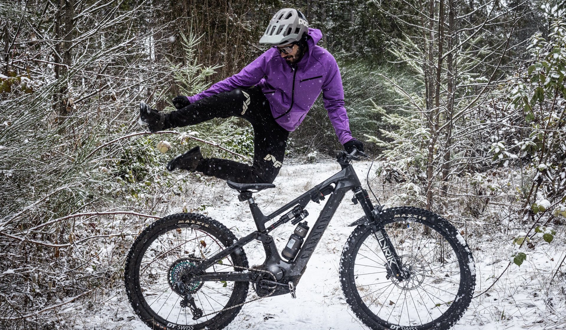 Canyon Spectral:On CFR Review: A Powerful E-MTB