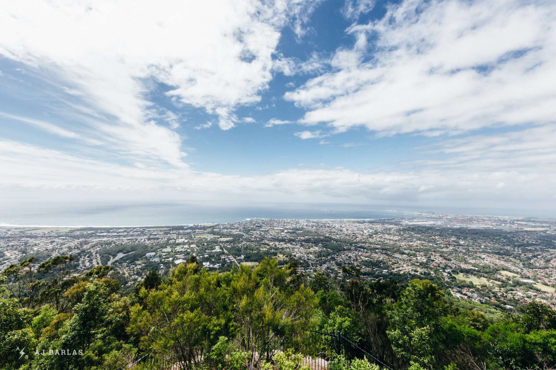 Wollongong from the top of Mount Kiera