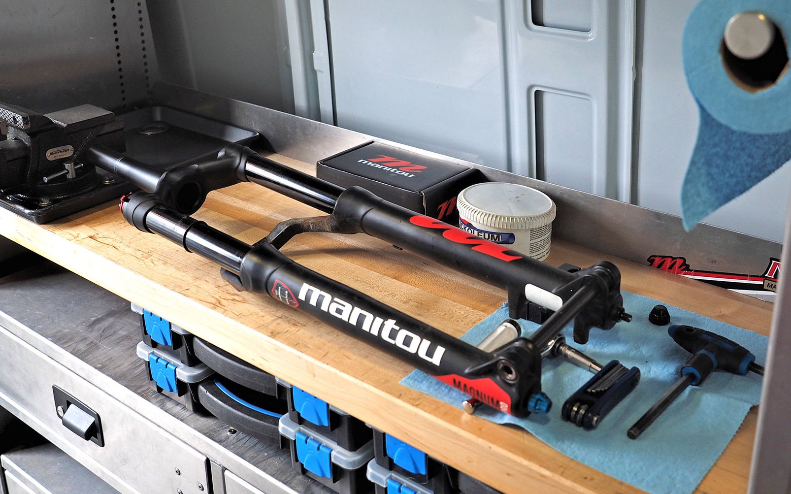 mtb manitou forks