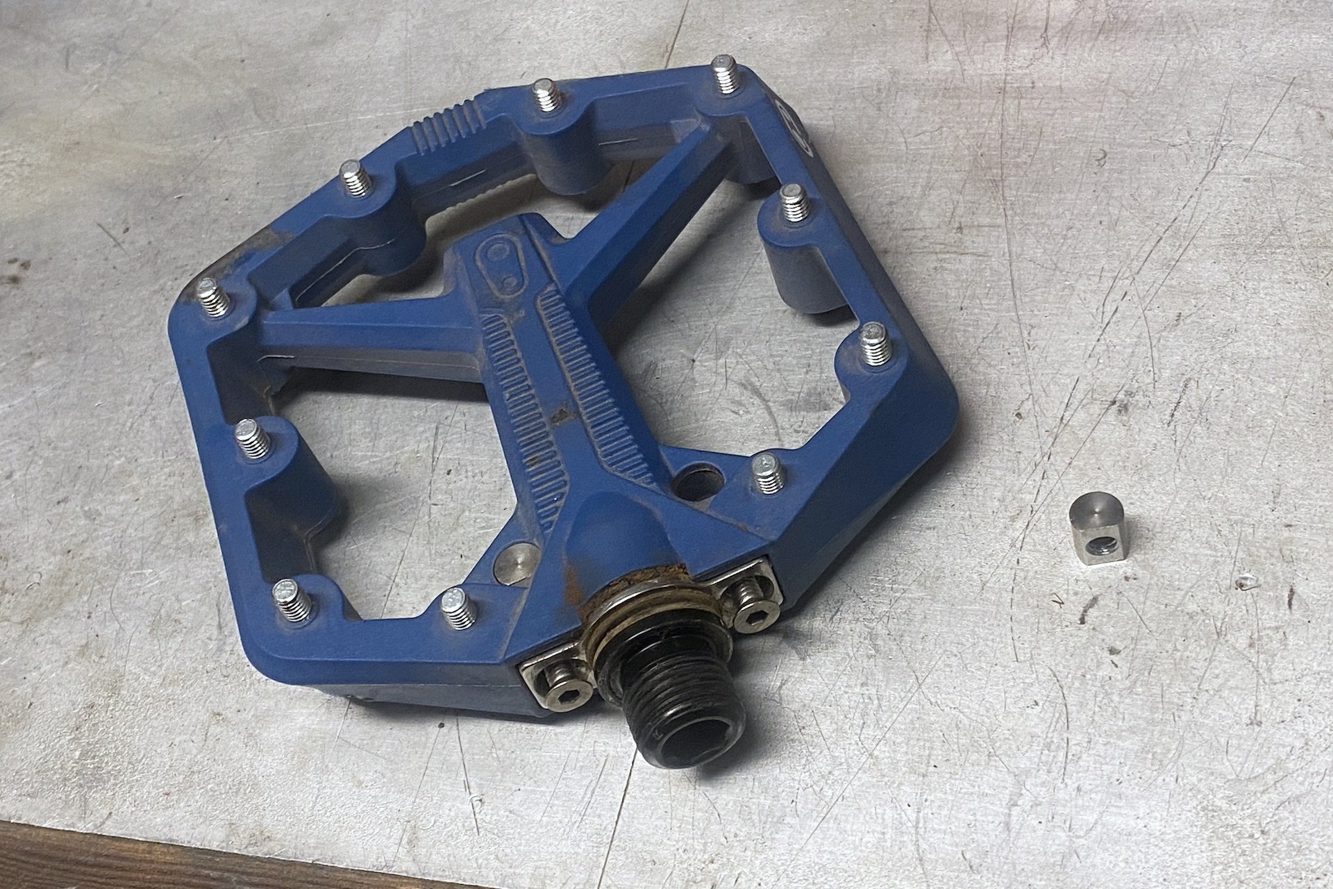 Crankbrothers Stamp 1 V2 flat pedals review - Pedals - Components