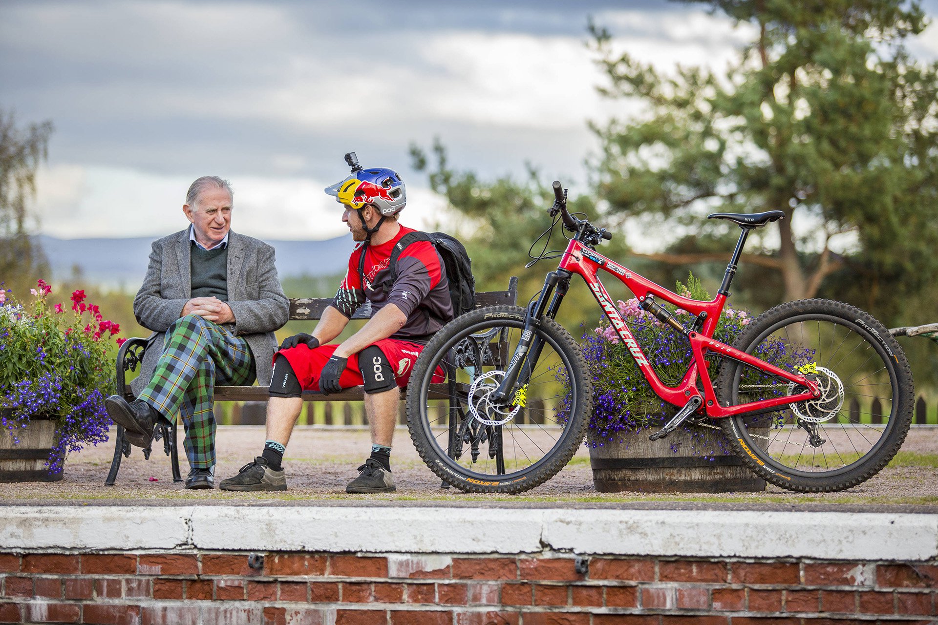 danny macaskill cycle