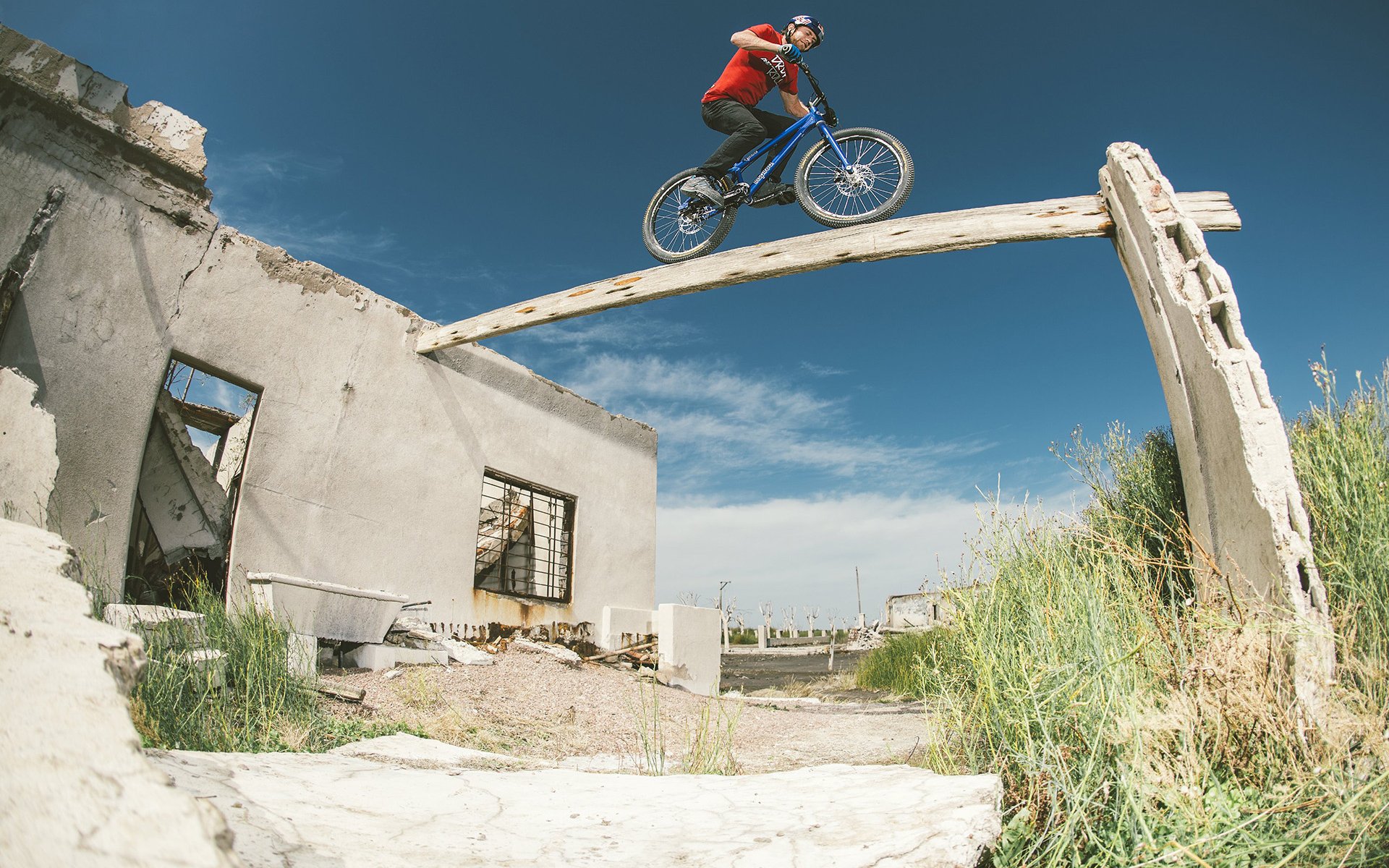 Danny macaskill bike type hot sale