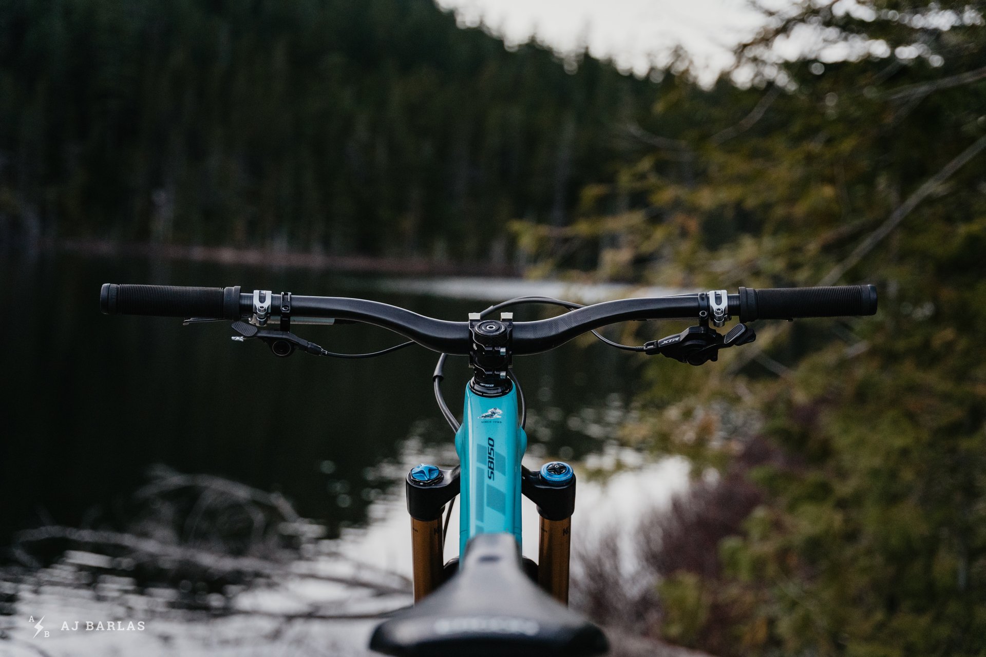 Yeti handlebar outlet