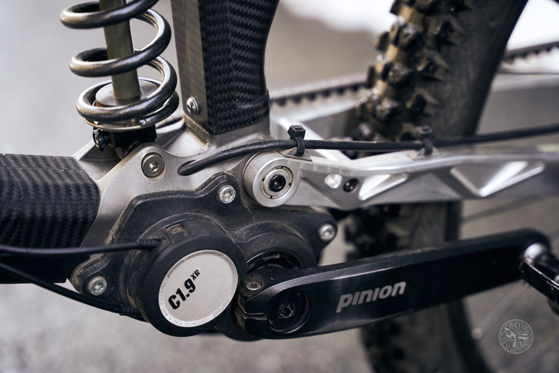 Machina Bikes Gearbox Enduro Bike Riderr's Bike Check Vital