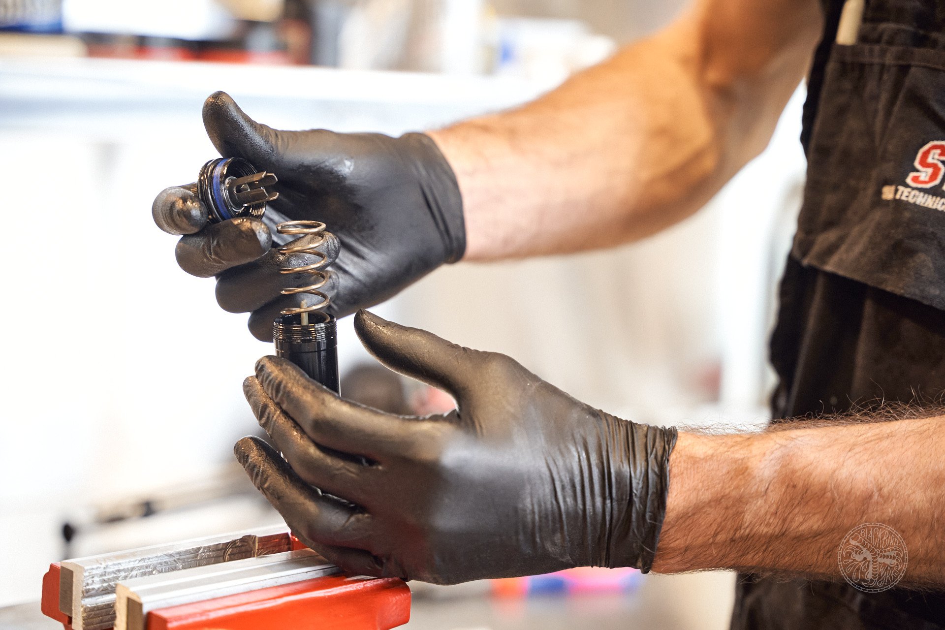 deniz merdano sram rockshox suspension teardown 2023 pike lyrik zeb super deluxe andrew major 22