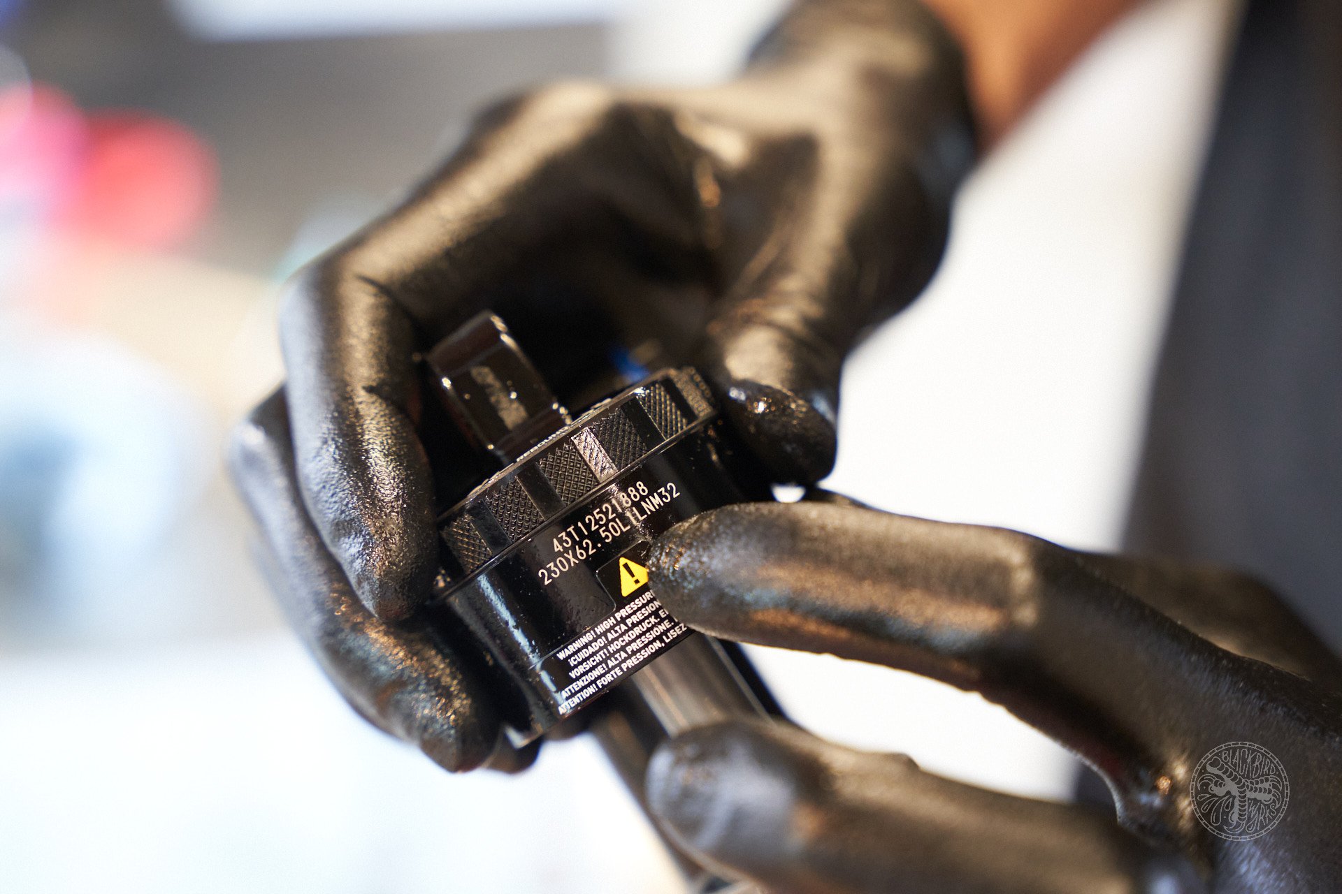 deniz merdano sram rockshox suspension teardown 2023 pike lyrik zeb super deluxe andrew major 85