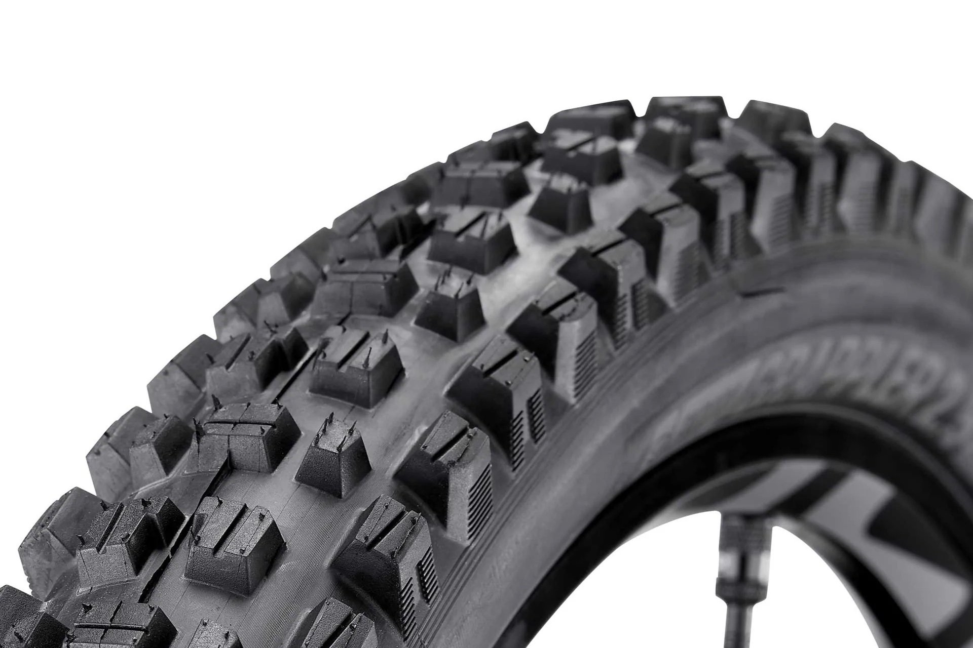 e13 grappler tread pattern