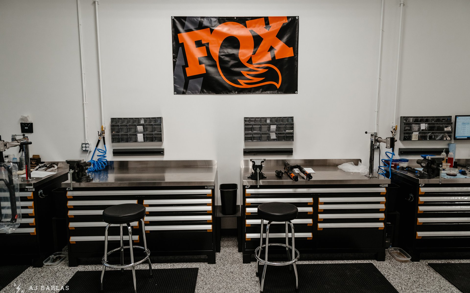 Fox suspension deals service