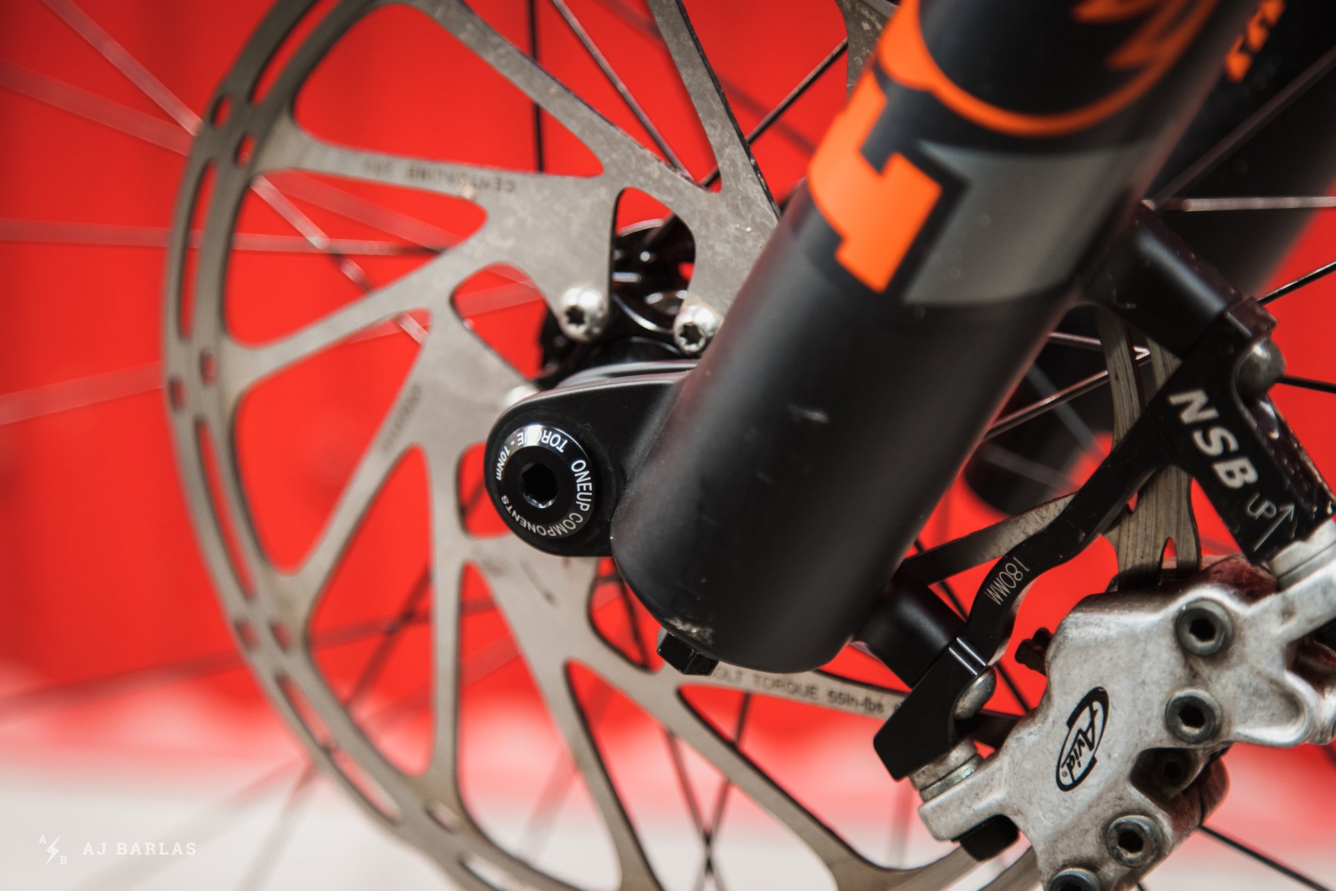 GeoMetron G16 29er OneUp Axle