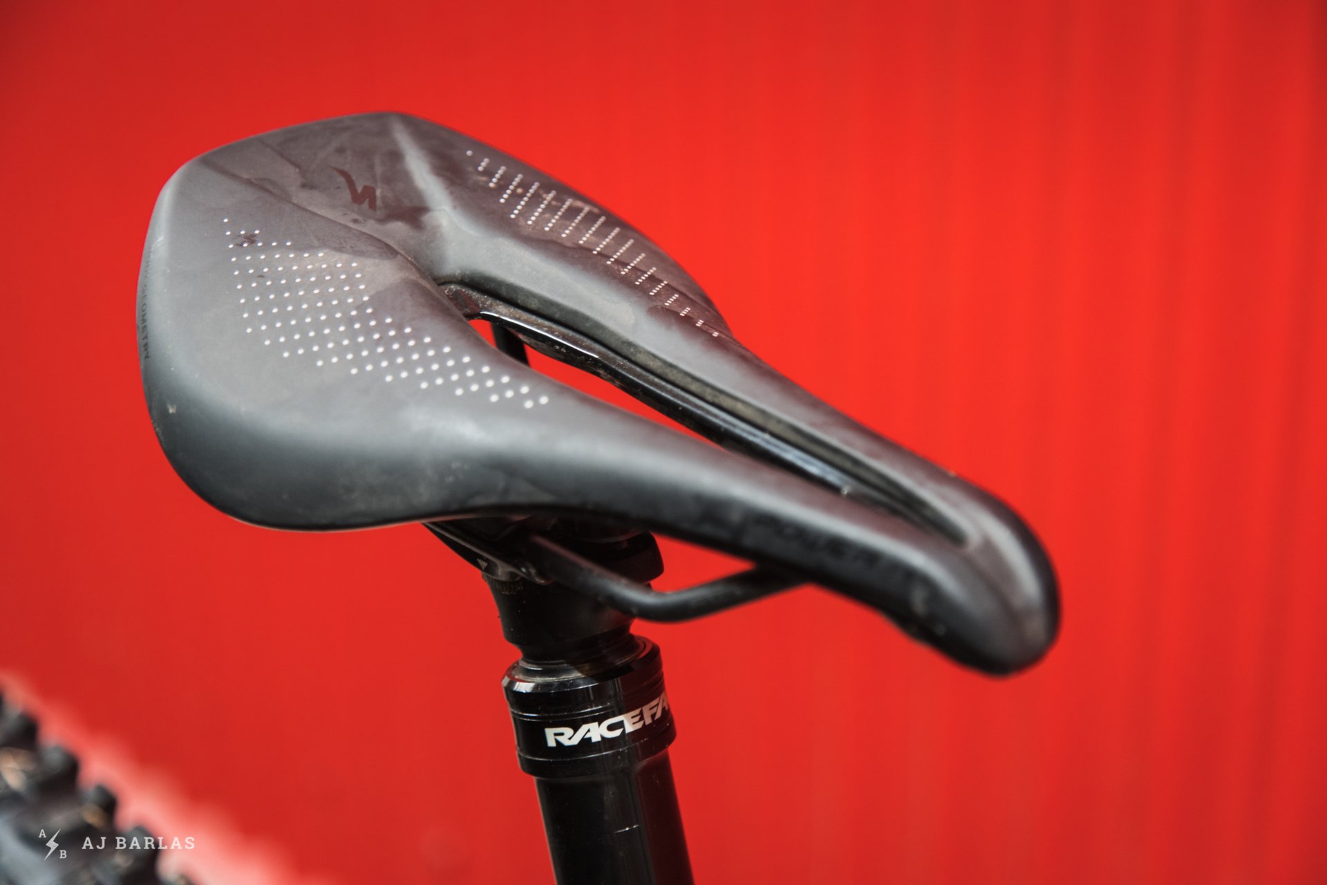 GeoMetron G16 29er Specialized Power Saddle