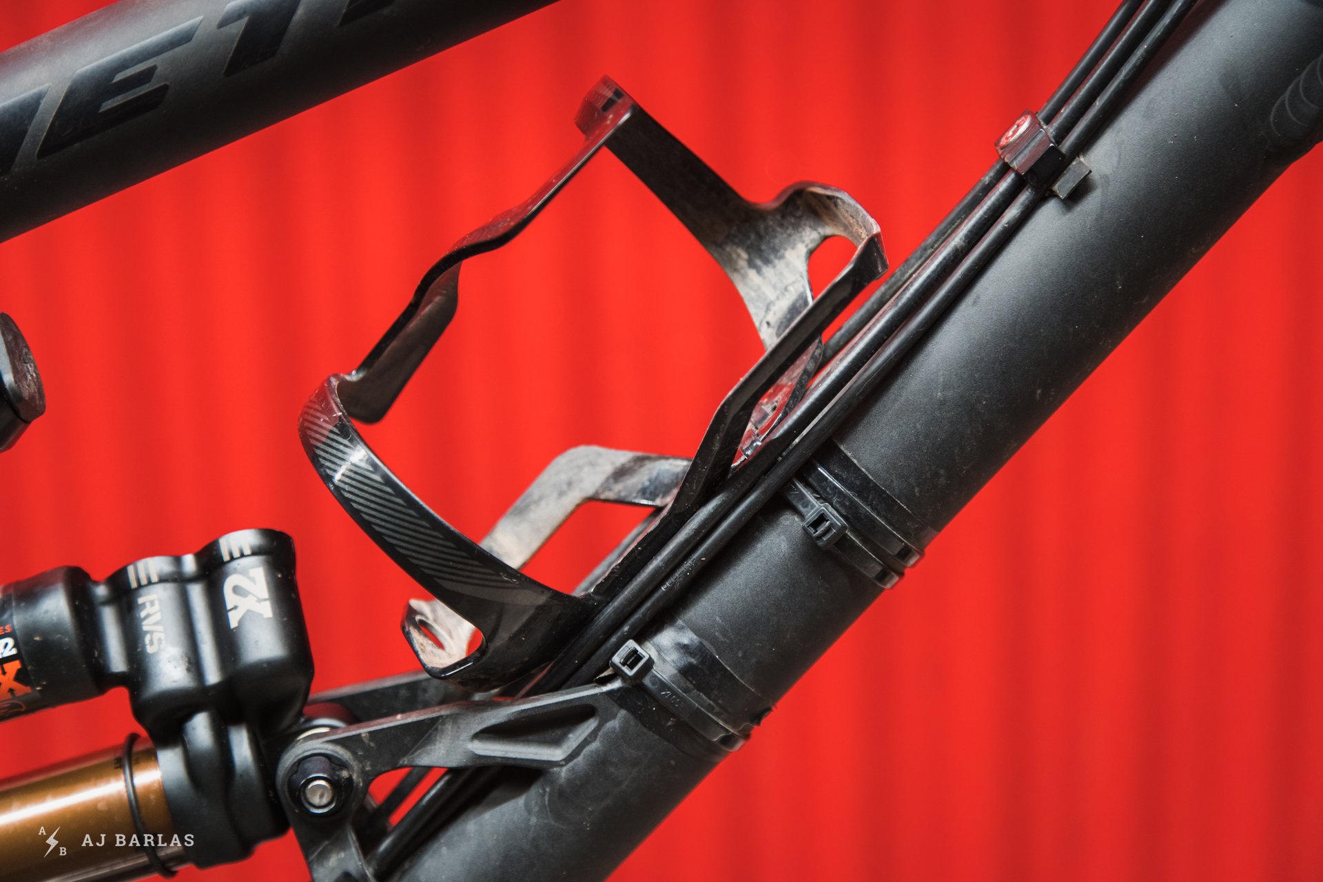 GeoMetron G16 29er Bottle Cage Mount
