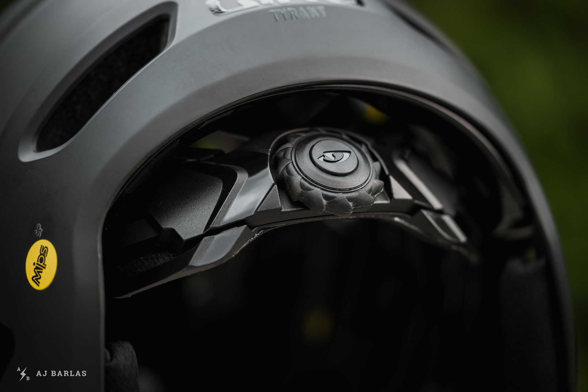 giro-tyrant-helmet-010819-ajbarlas-06143.jpg