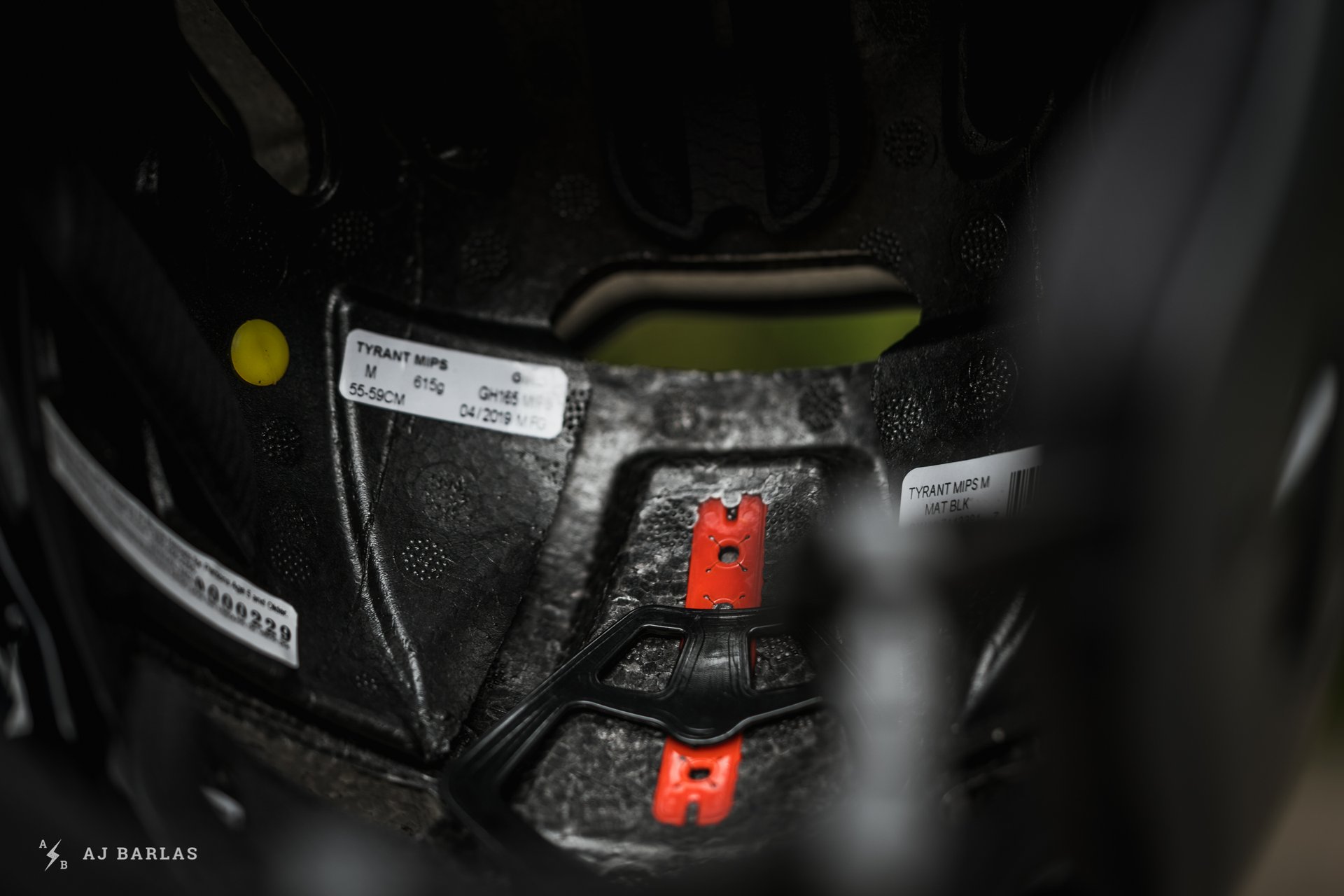 giro-tyrant-helmet-010819-ajbarlas-06154.jpg