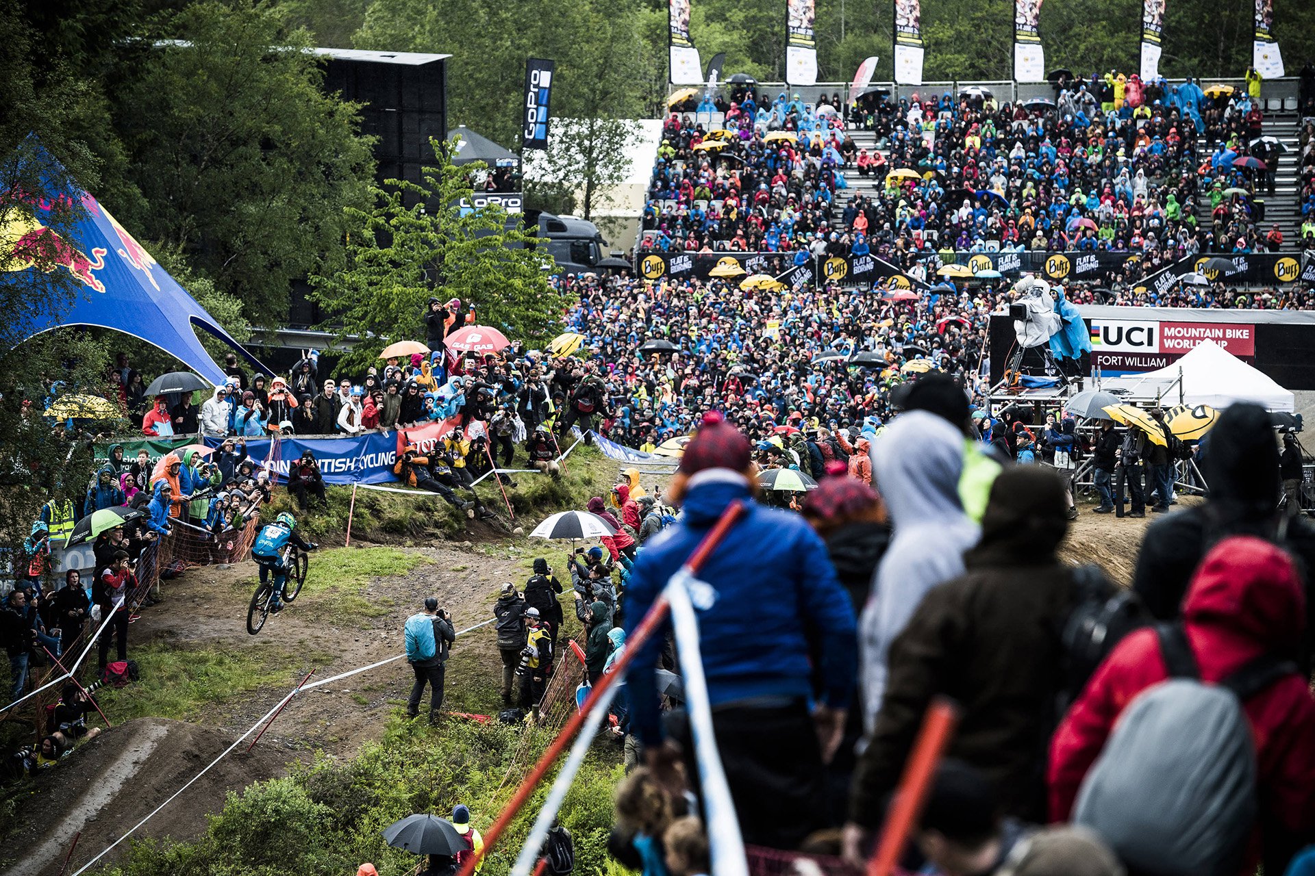 Fort william Crowd