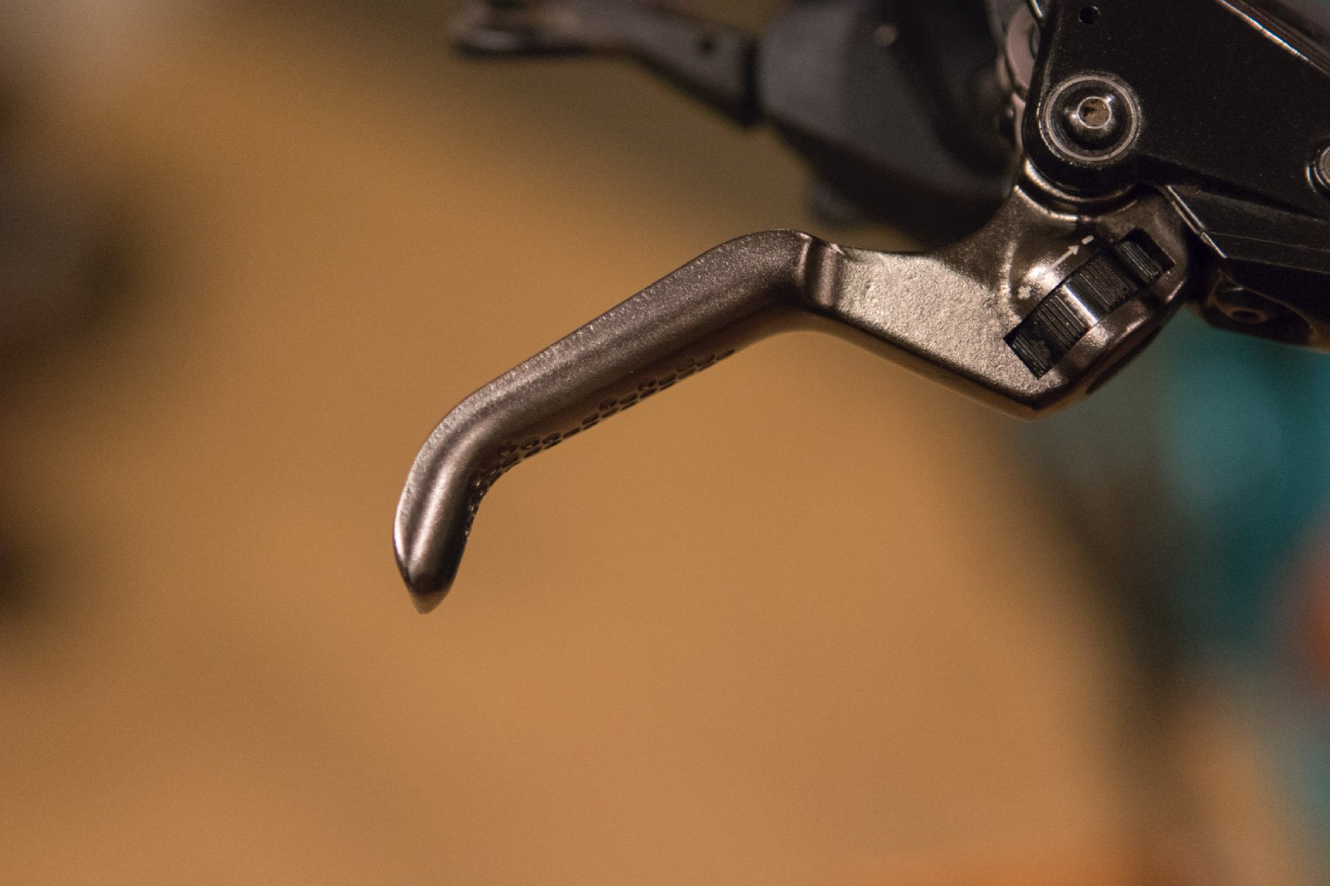 hayes-dominion-a4-lever-shape.jpg
