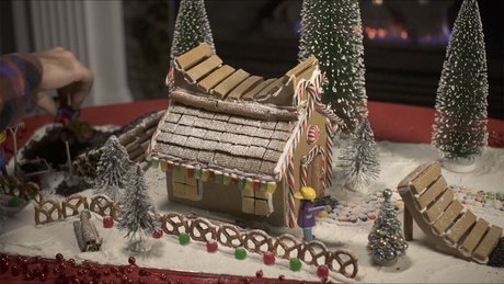 Wilton Preassembled Gingerbread House Kit