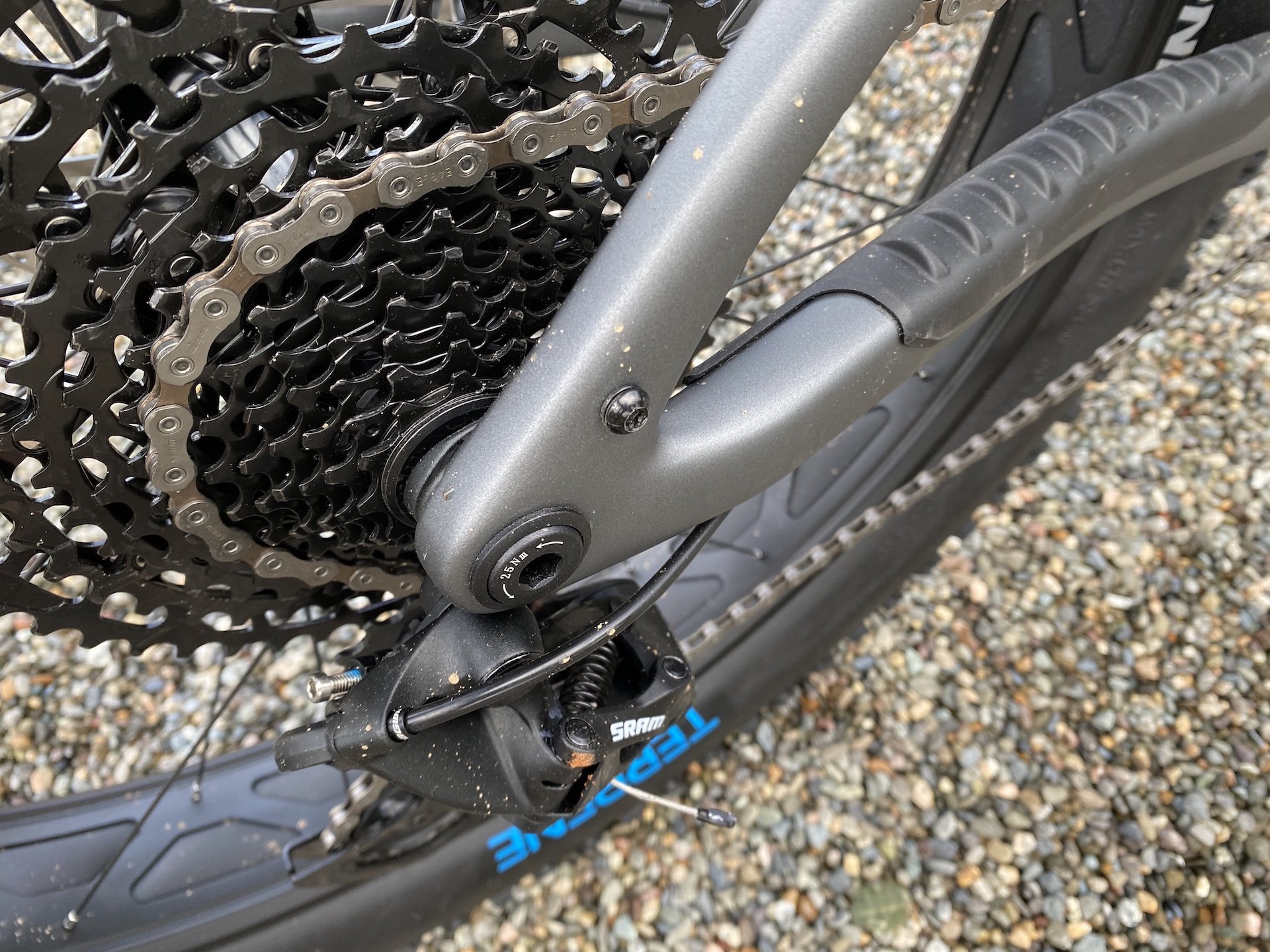 Redesigned Fezzari Kings Peak Fat Bike 