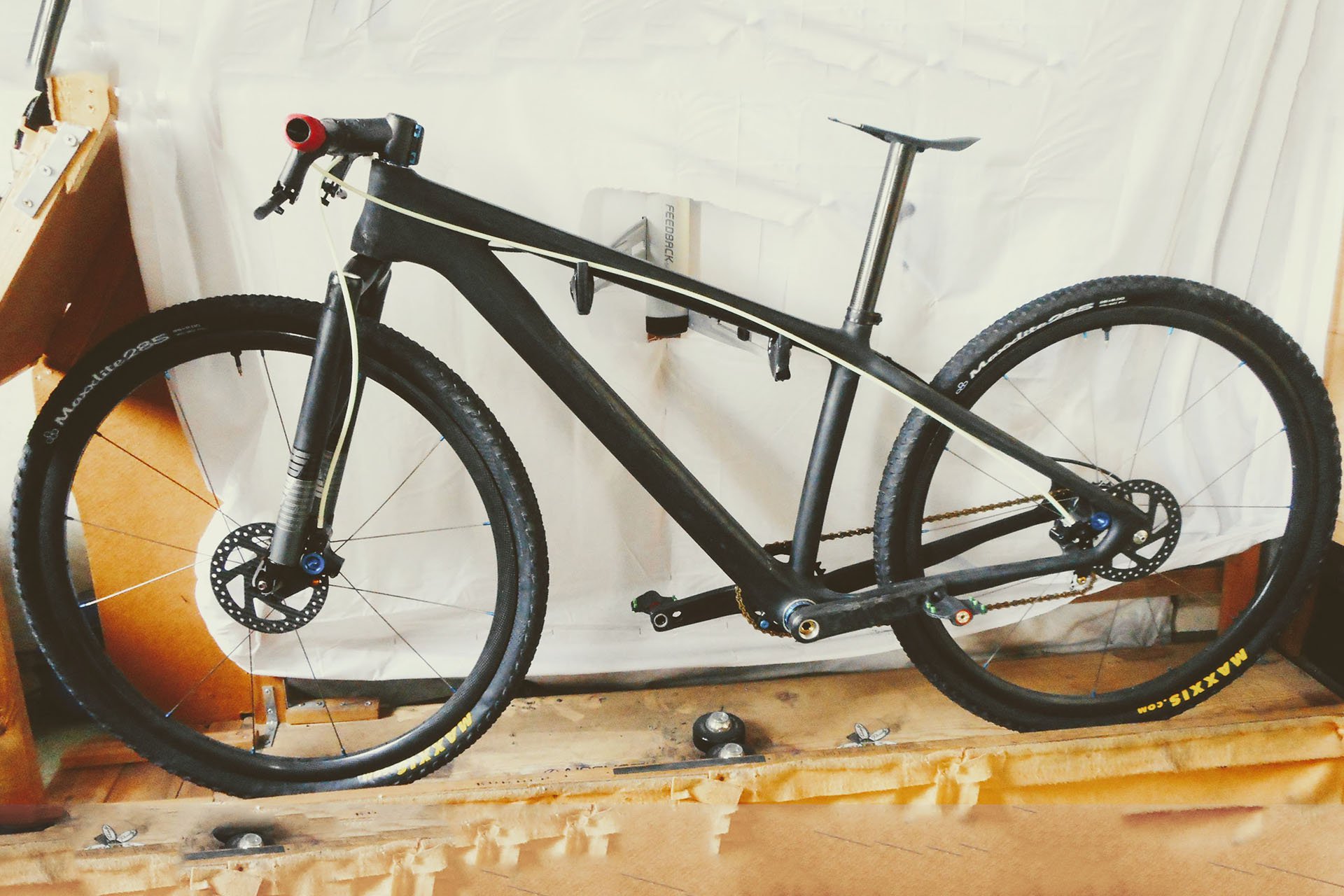 single speed mountain bike with front suspension