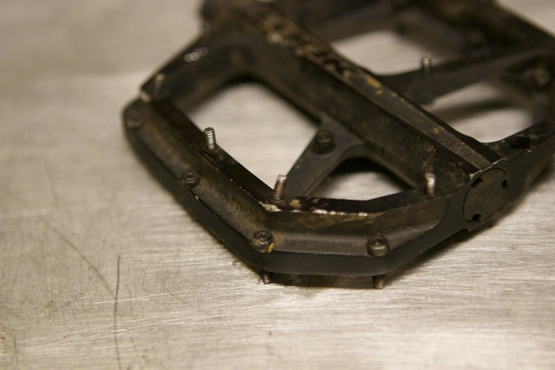look trail roc + flat pedals 13