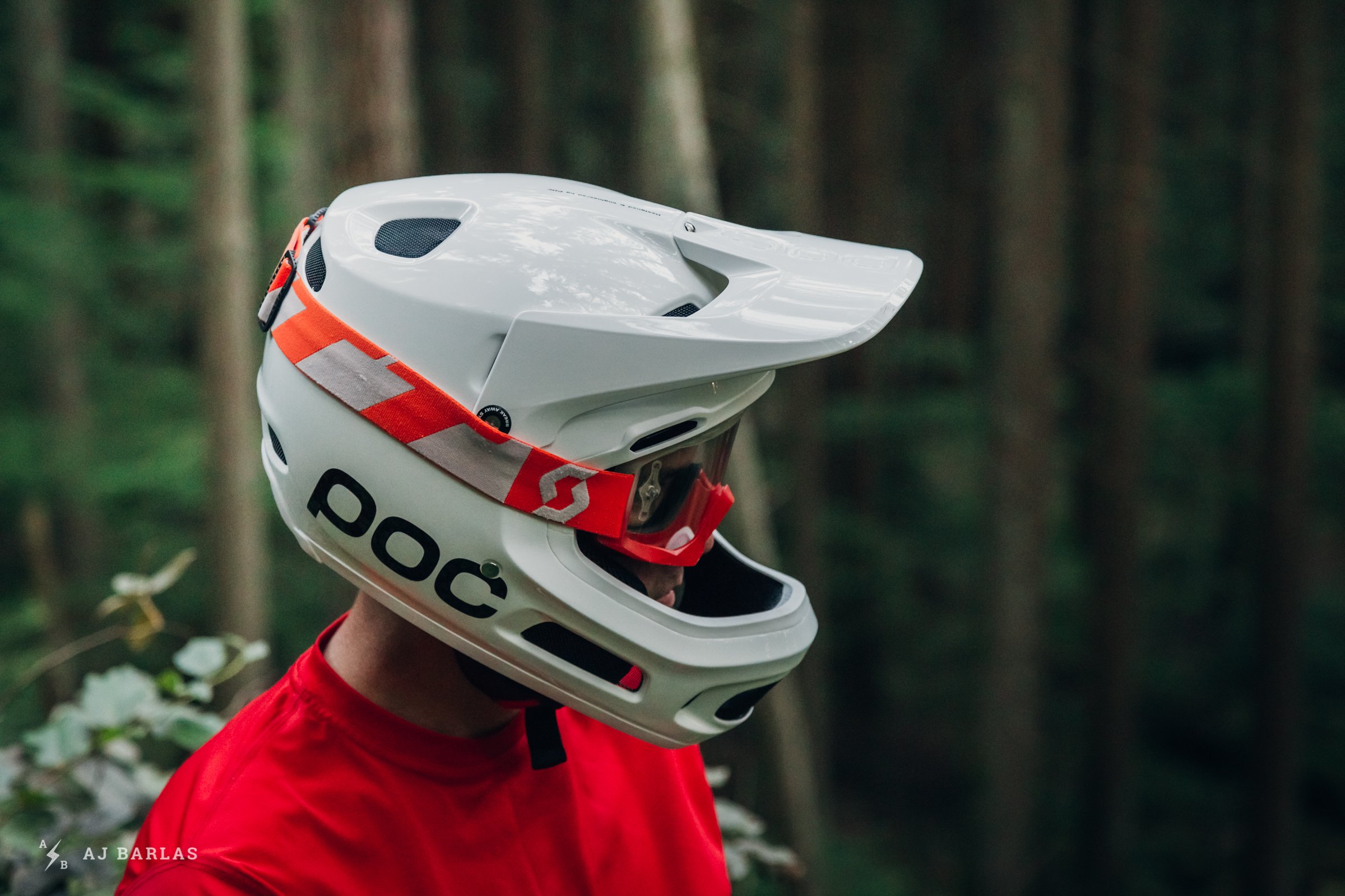 poc full face mountain bike helmet