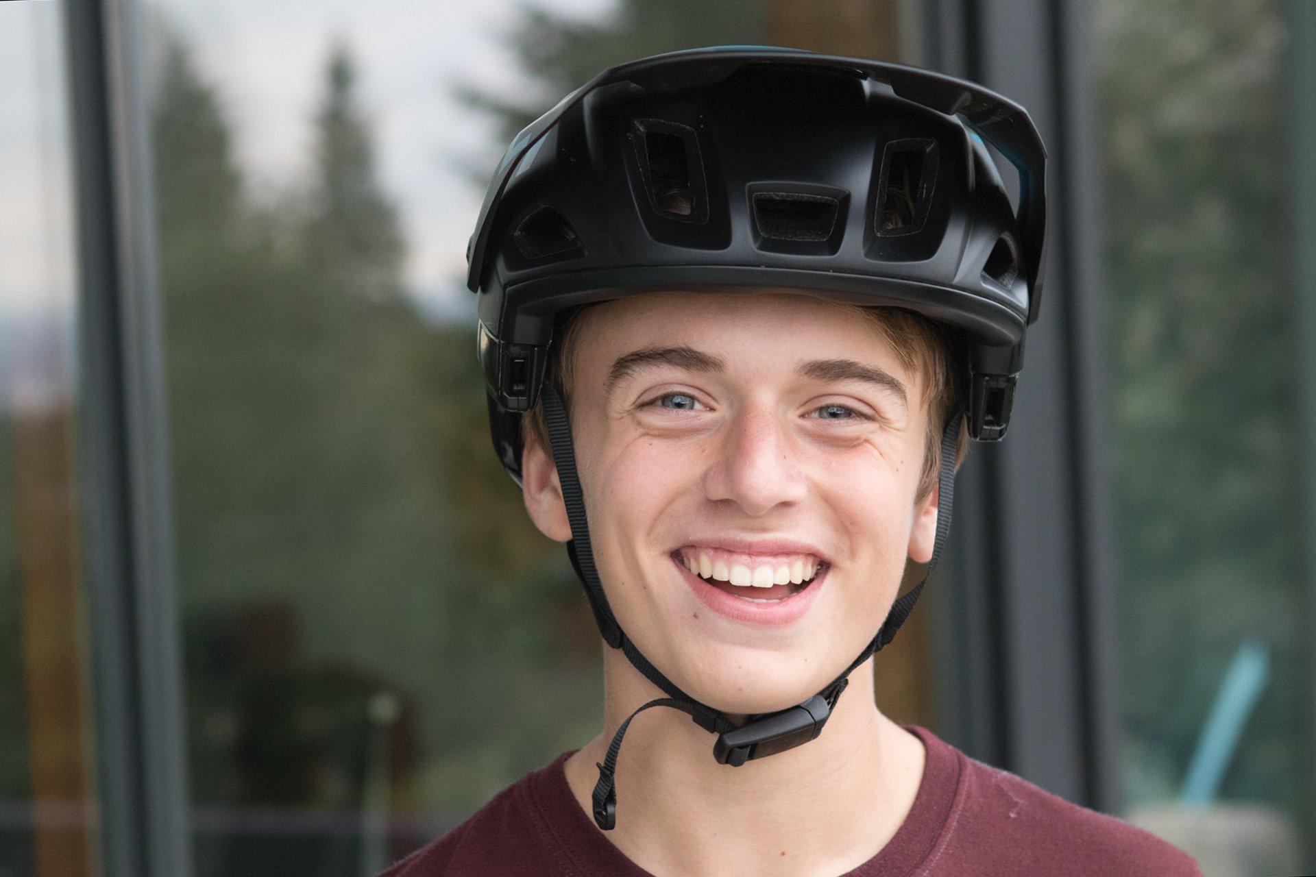 MET Parachute Convertible Helmet