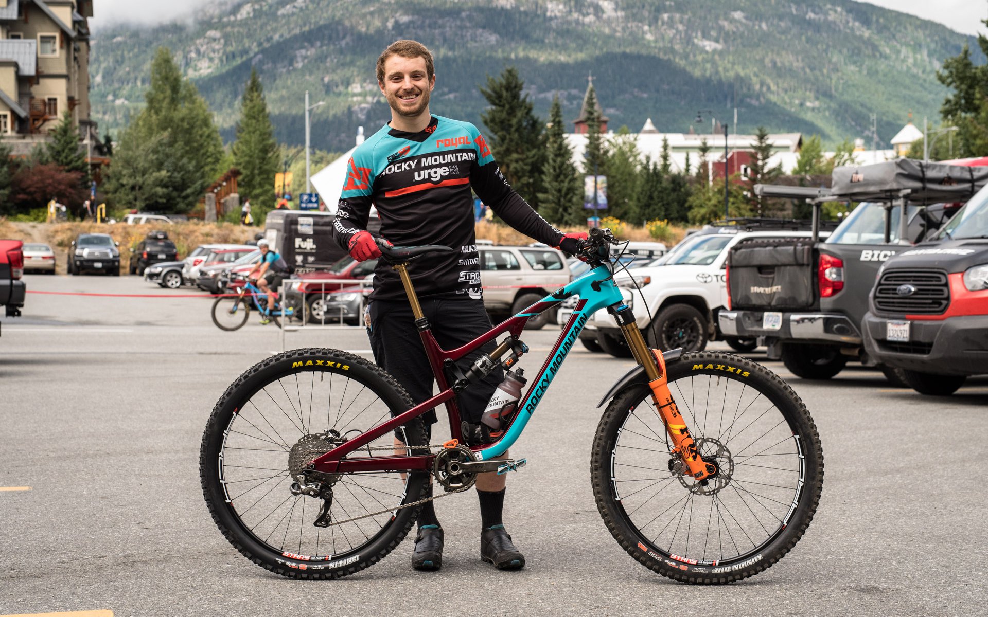 Jesse Melamed and His Bike Pre Race