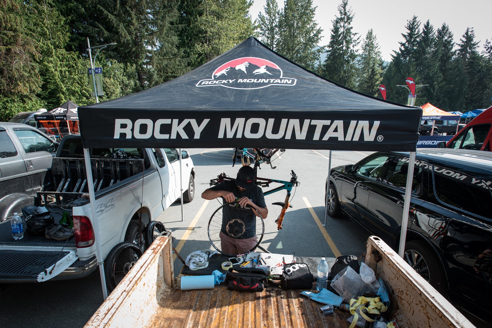 nsmb_2017_ews_whistler_rockymountain_team-4138.jpg