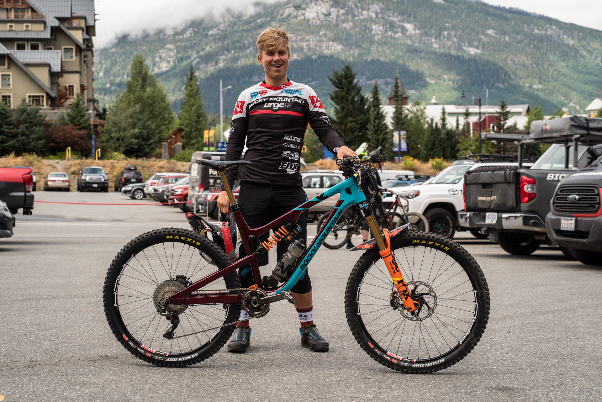 nsmb_2017_ews_whistler_rockymountain_team-4262.jpg