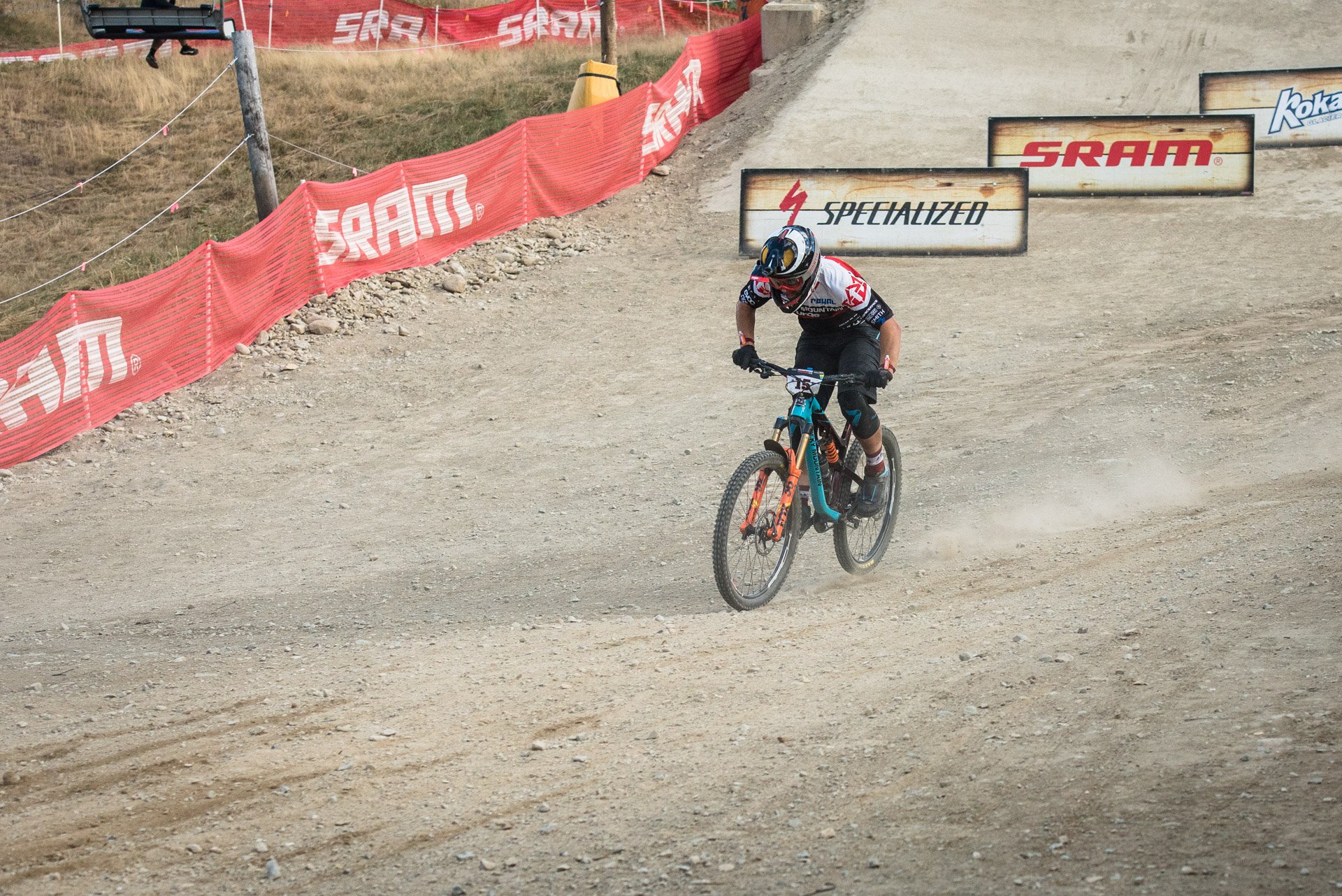 remi crosses finish