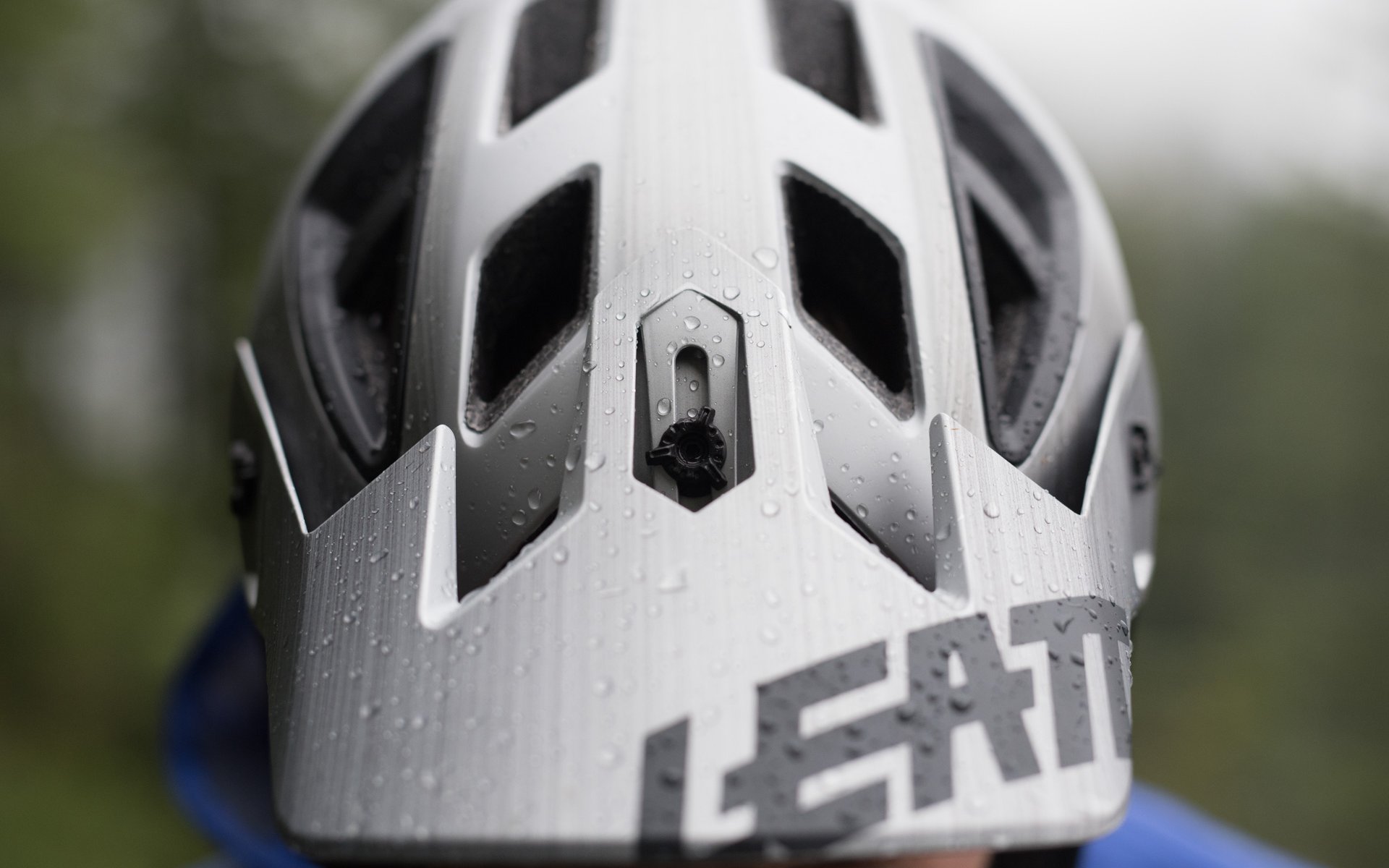 leatt dbx 3.0 enduro