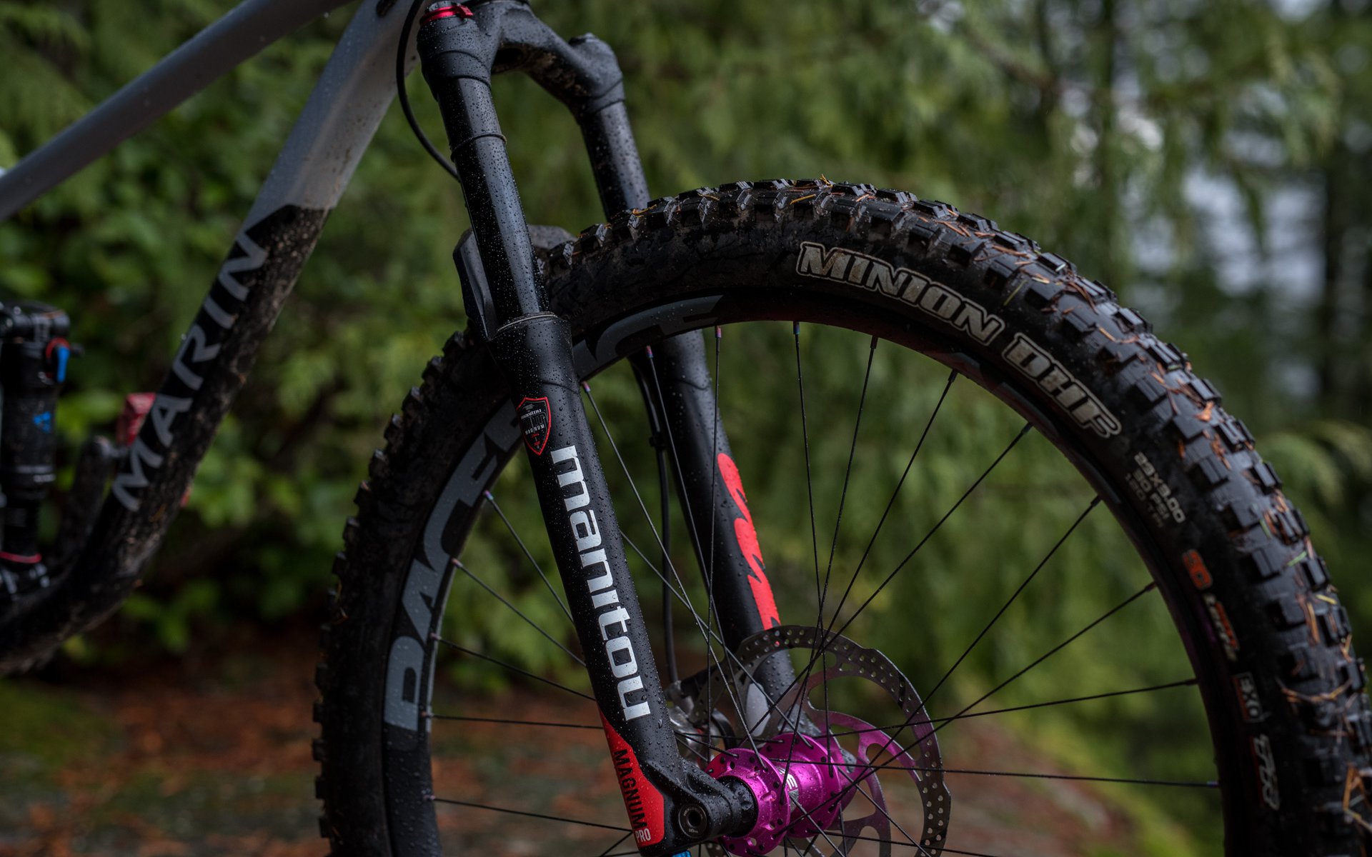 manitou downhill fork