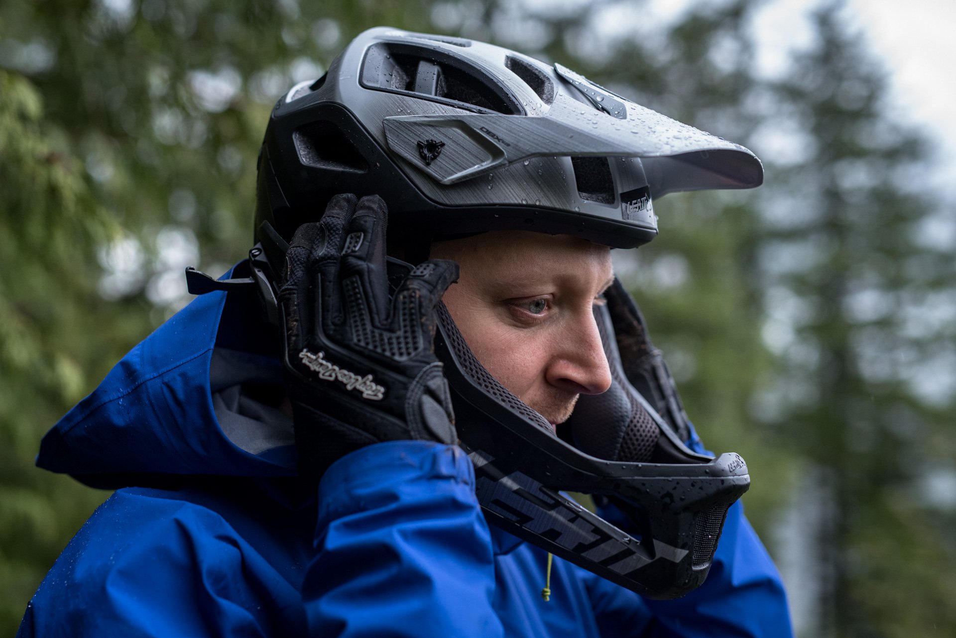 Leatt dbx 3.0 store enduro helmet review