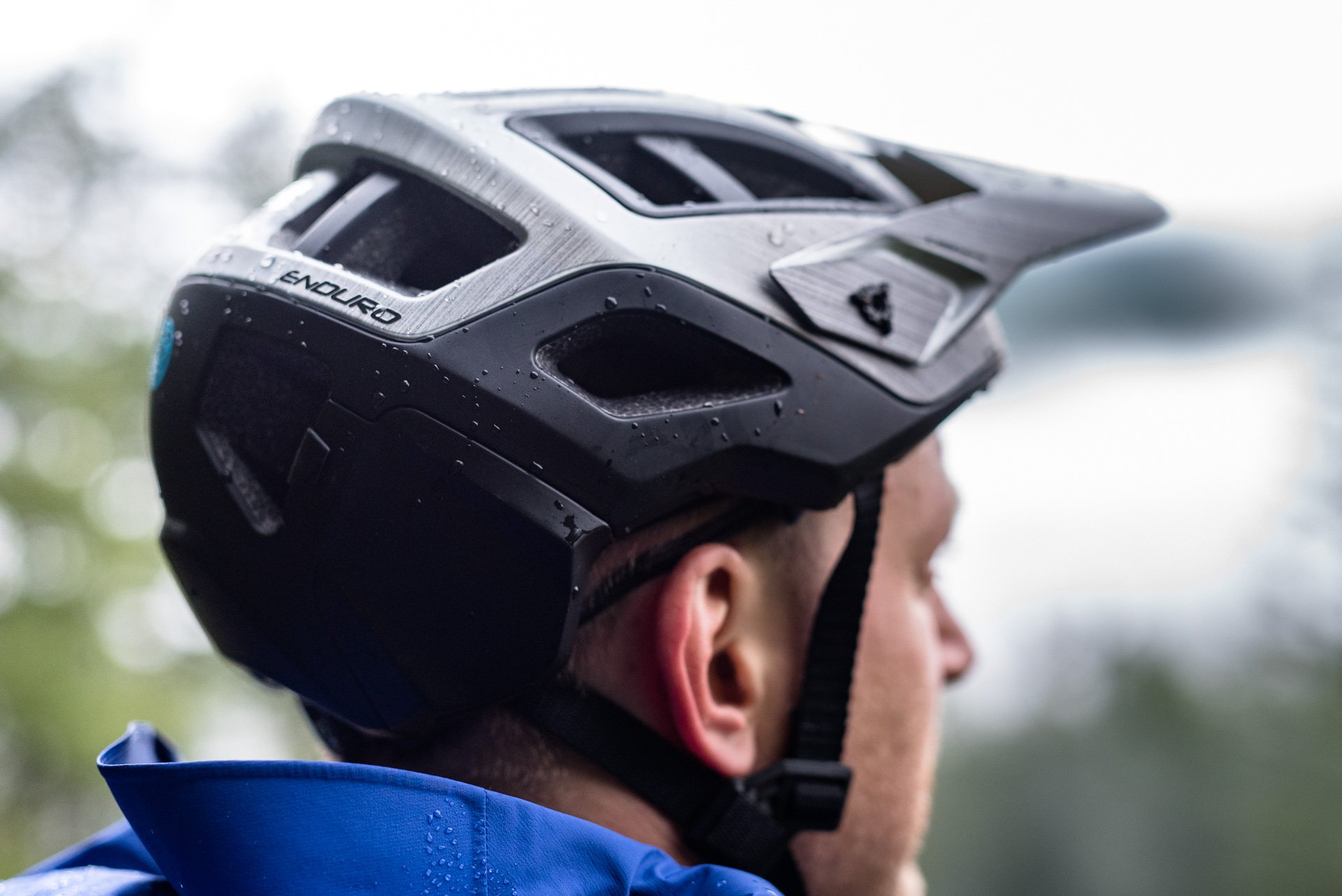 Leatt dbx 3.0 sales enduro helm test