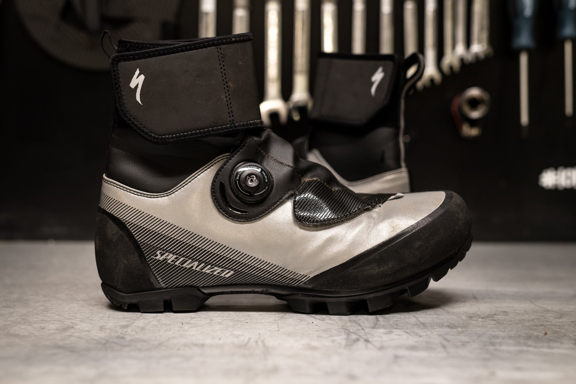 specialized defroster road shoe 218