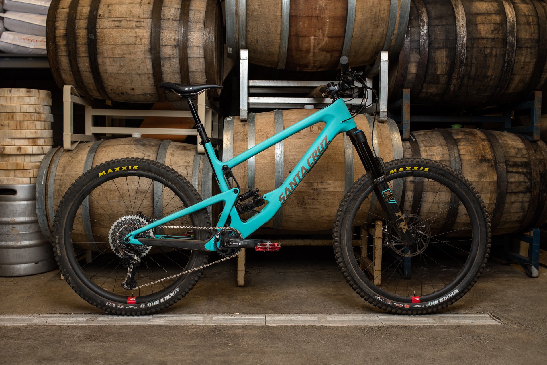 nsmb_2018_gearreview_firstimpressions_santacruz_bronson_5010-7520.jpg