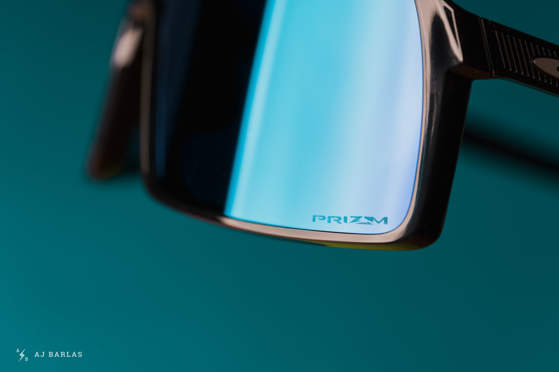 oakley-sutro-prizm-glasses-020121-ajbarlas-07678.jpg