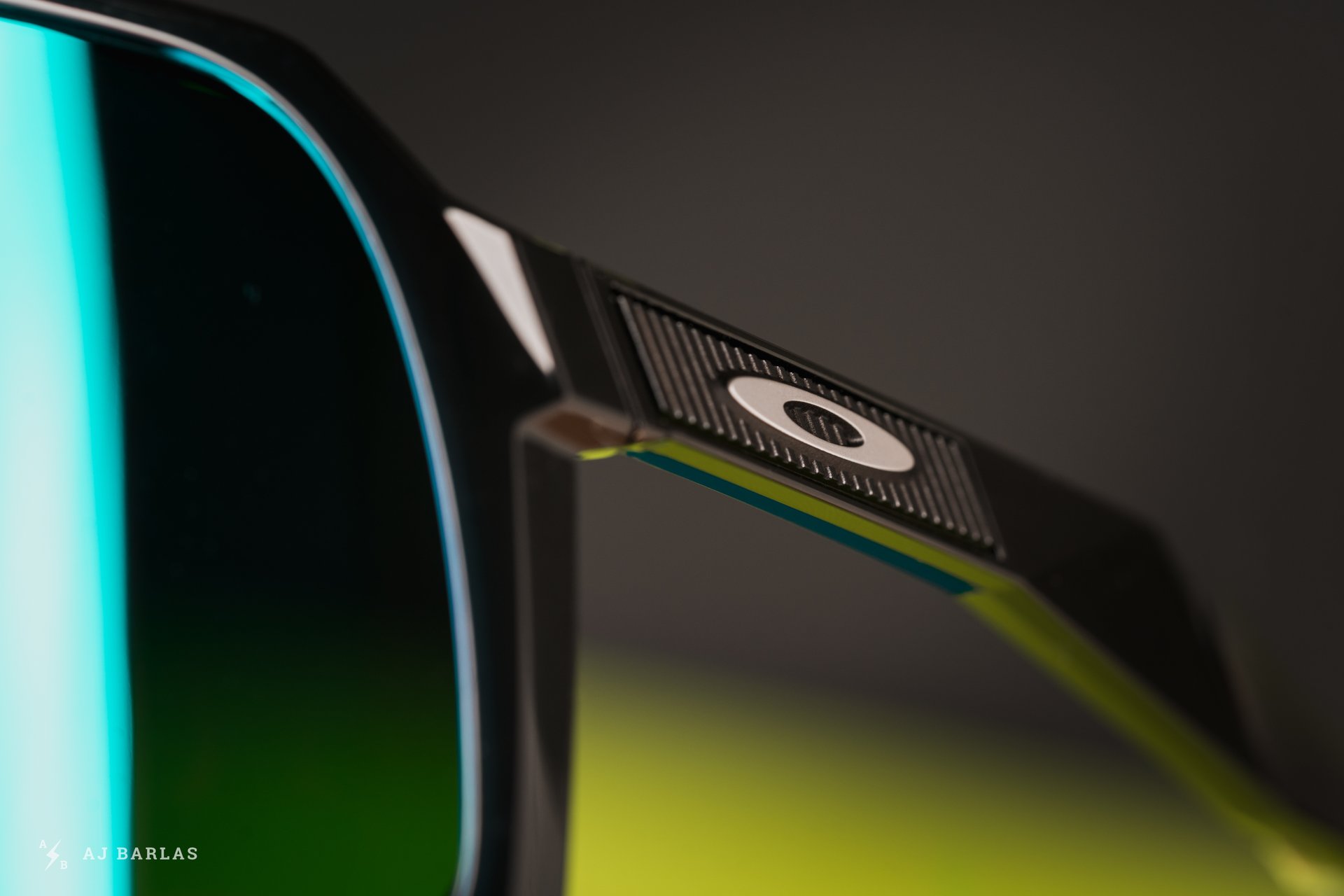 oakley-sutro-prizm-glasses-020121-ajbarlas-07687.jpg