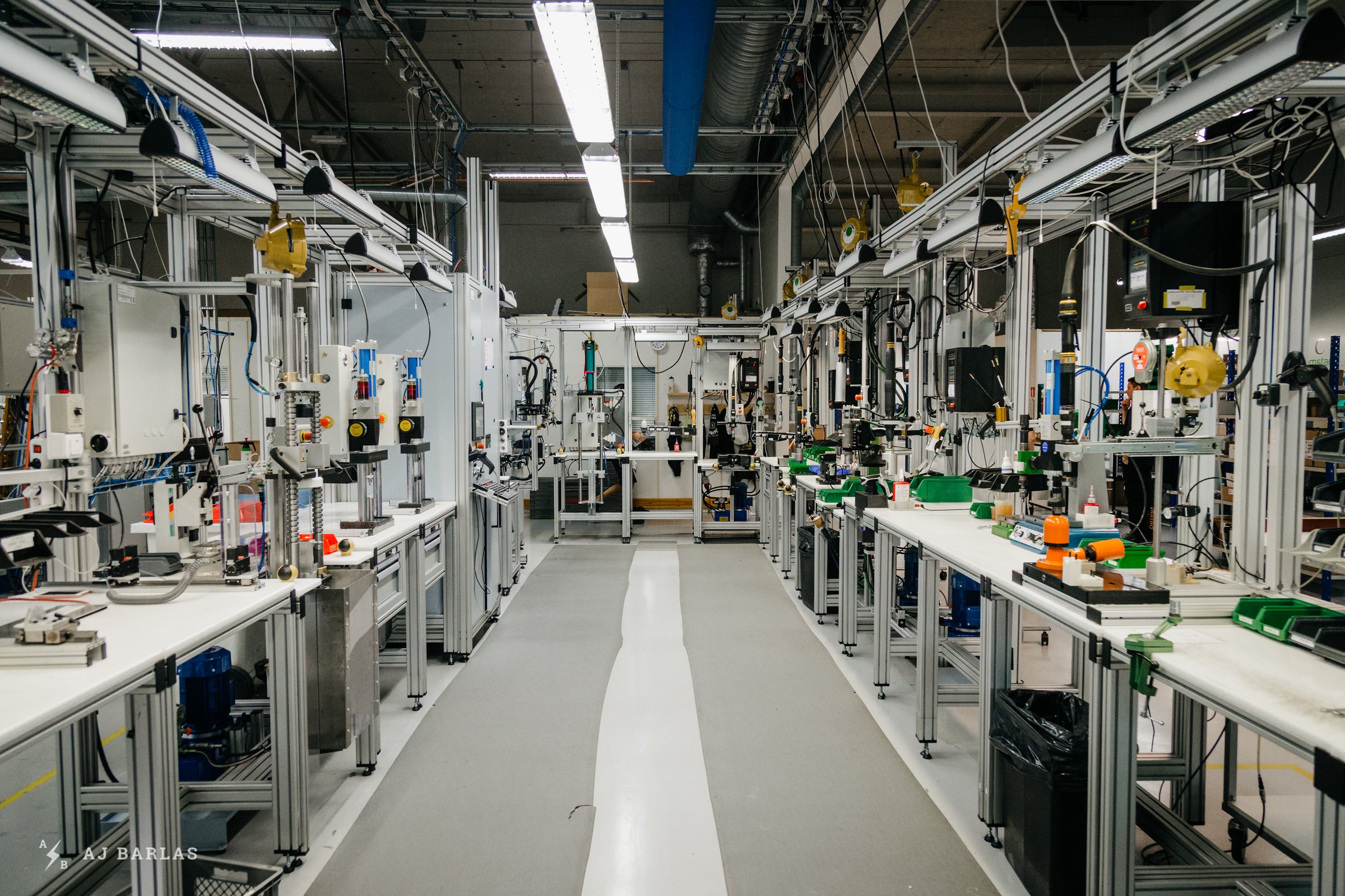 ohlins-factory-tour-120818-ajbarlas-0767.jpg