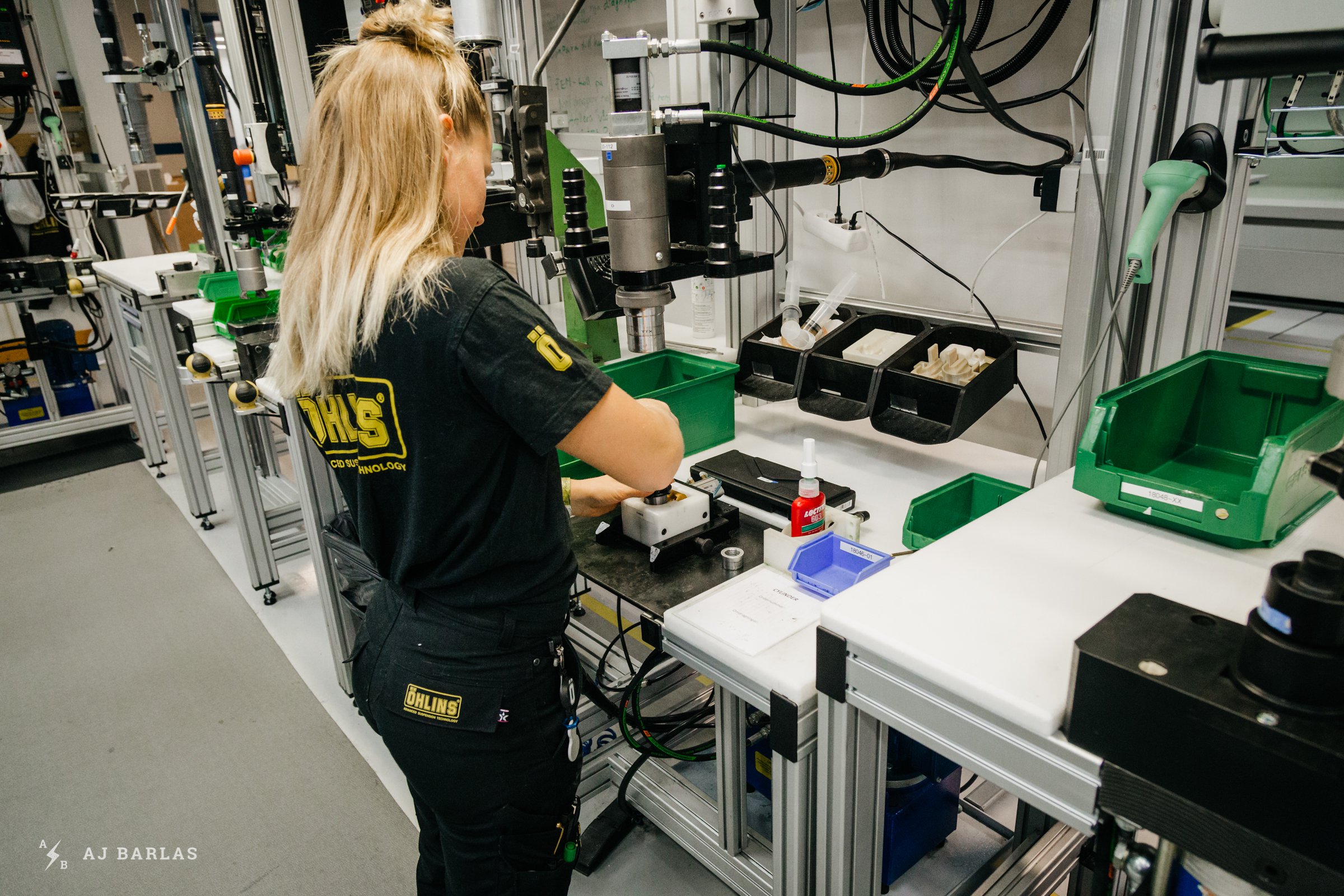ohlins-factory-tour-120818-ajbarlas-0769.jpg