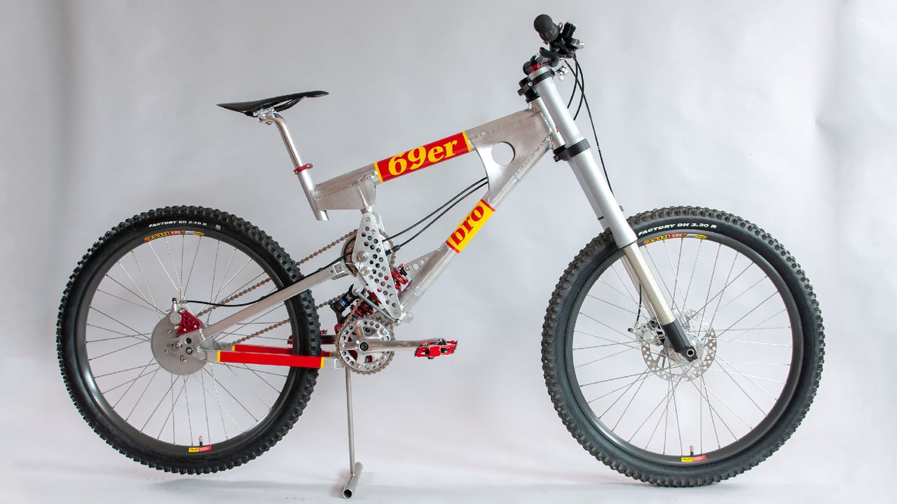 Paul Brodie Rebuilds his One Off 1998 69er DH