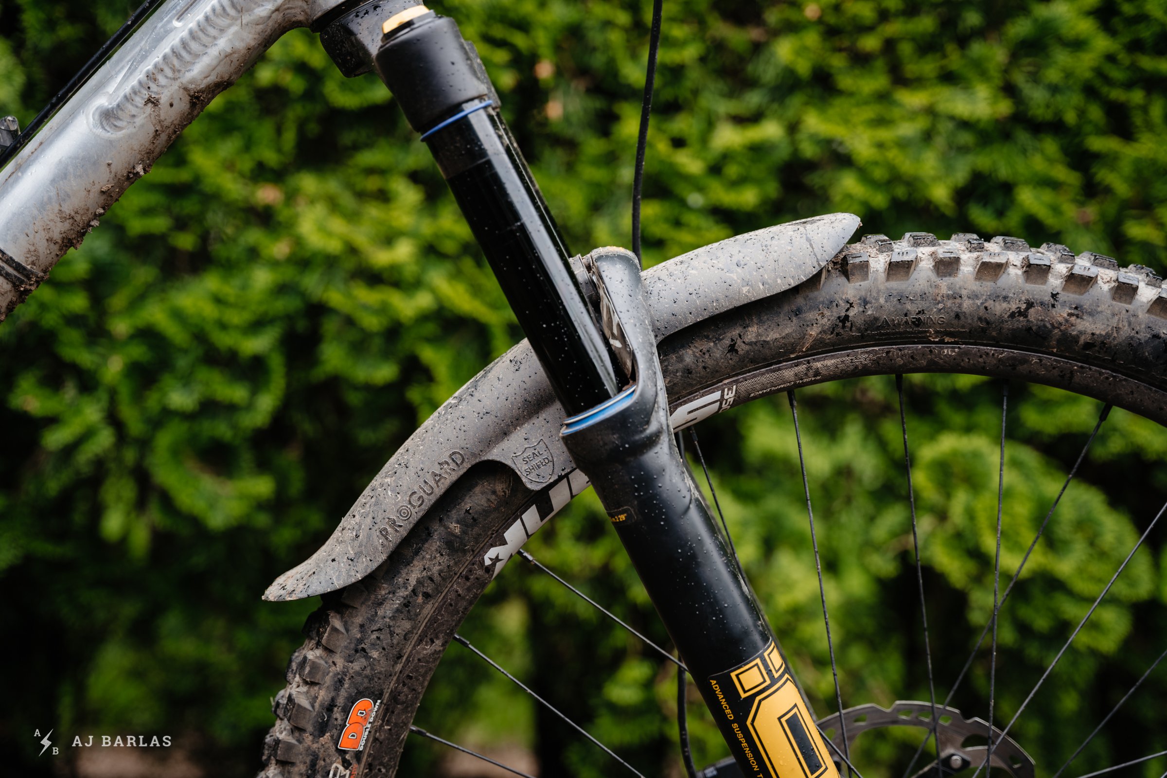 syncros trail dh fender