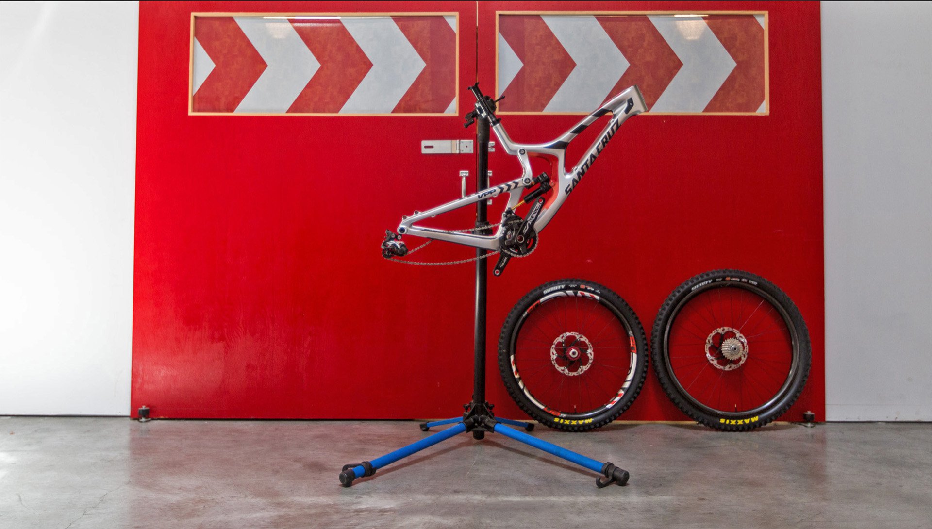 santa_cruz_v10_29er_4.jpg