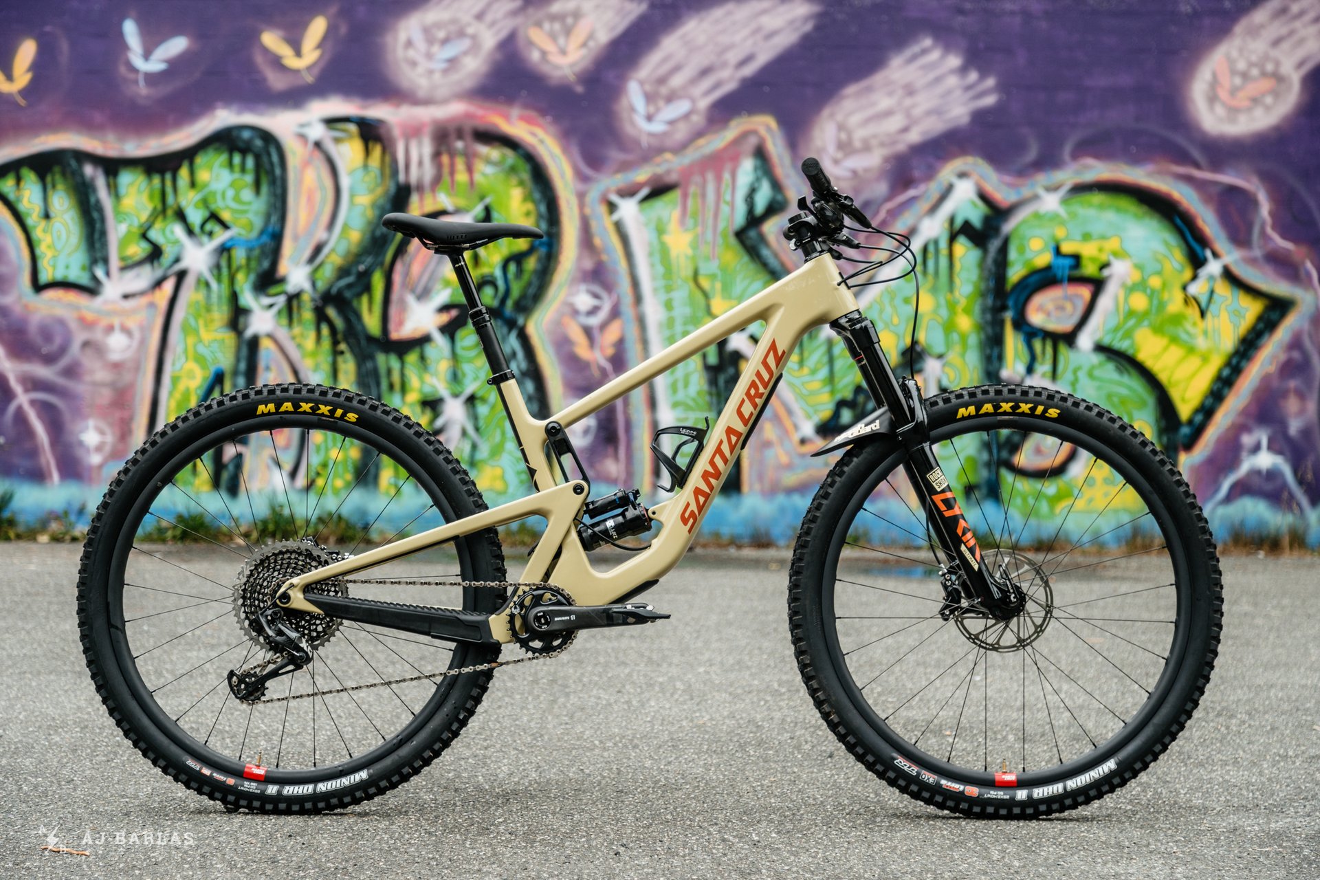 Riding the 2020 Santa Cruz Hightower